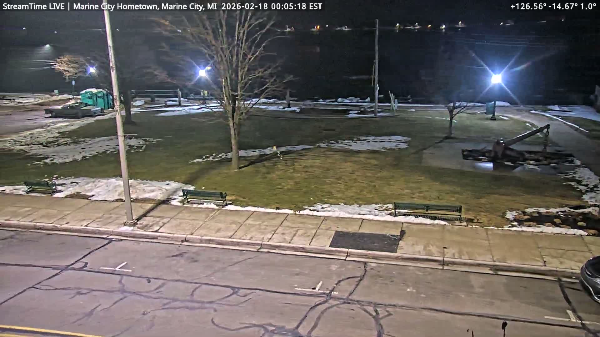 USA - Canada Border, Marine City Village & St Clair River Live Cam - Marine City, St. Clair, Michigan, USA