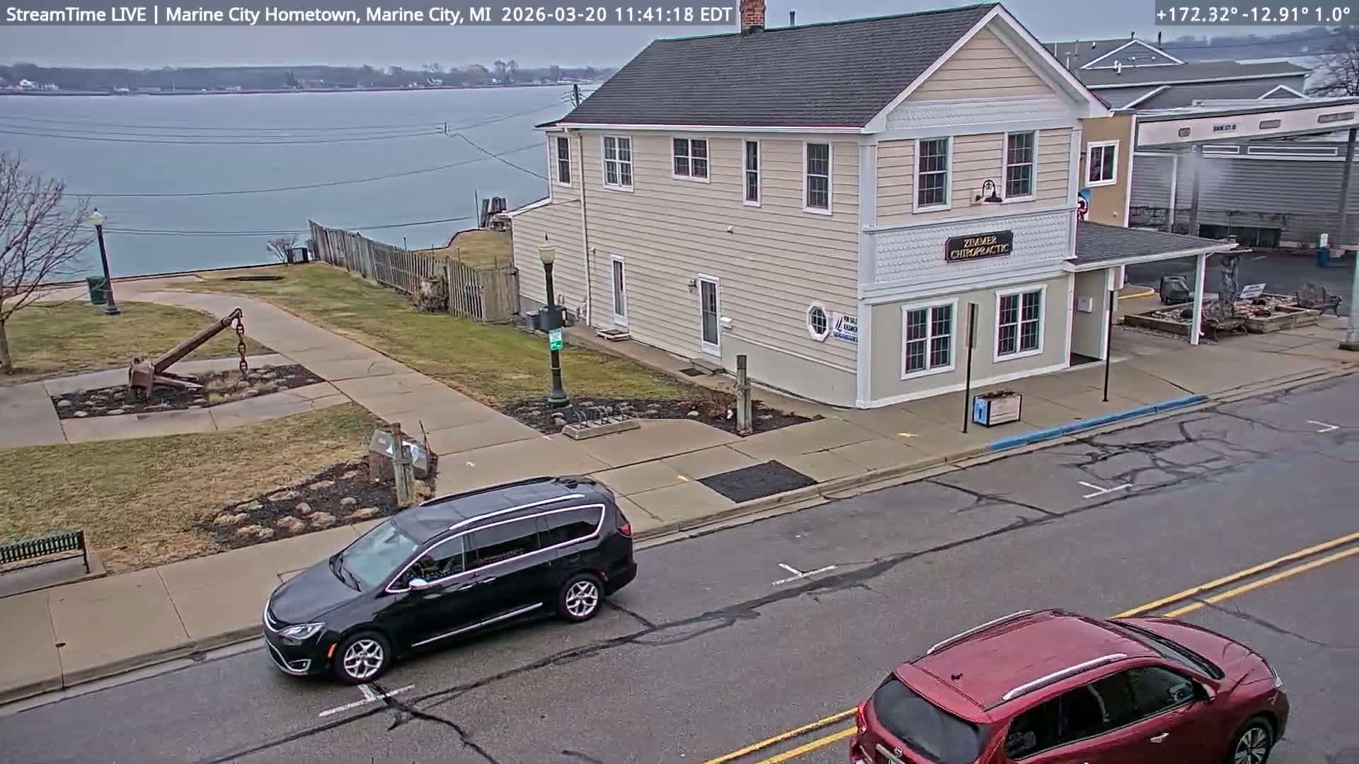 USA - Canada Border, Marine City Village & St Clair River Live Cam - Marine City, St. Clair, Michigan, USA