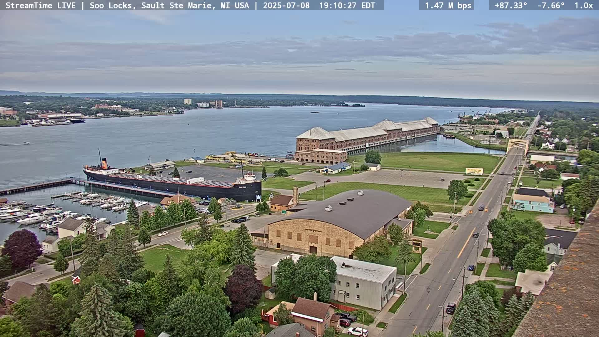 USA - Canada Border, Sault Ste. Marie USA / Sault Ste. Marie Canada Cities & St. Marys River Panoramic Live Cam - Sault Ste. Marie, Chippewa, Michigan, USA