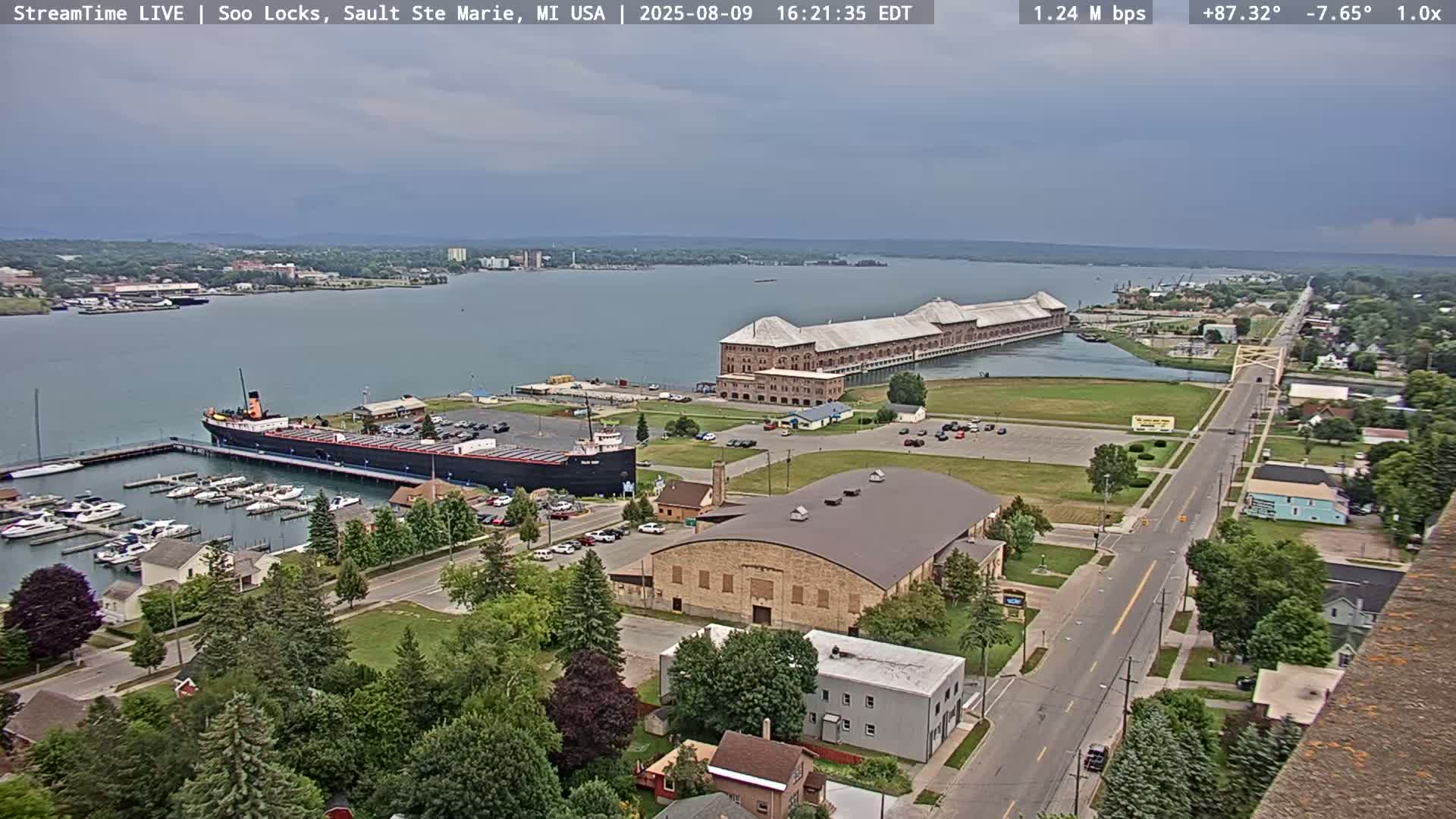 USA - Canada Border, Sault Ste. Marie USA / Sault Ste. Marie Canada Cities & St. Marys River Panoramic Live Cam - Sault Ste. Marie, Chippewa, Michigan, USA