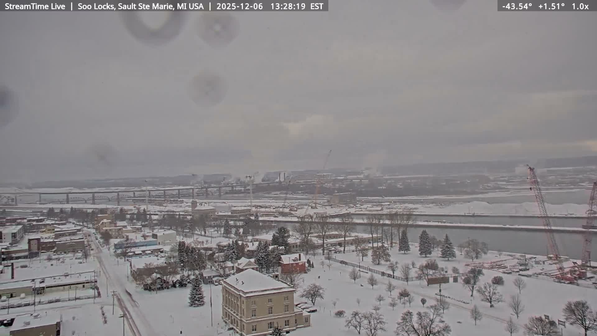 USA - Canada Border, Sault Ste. Marie USA / Sault Ste. Marie Canada Cities & St. Marys River Panoramic Live Cam - Sault Ste. Marie, Chippewa, Michigan, USA