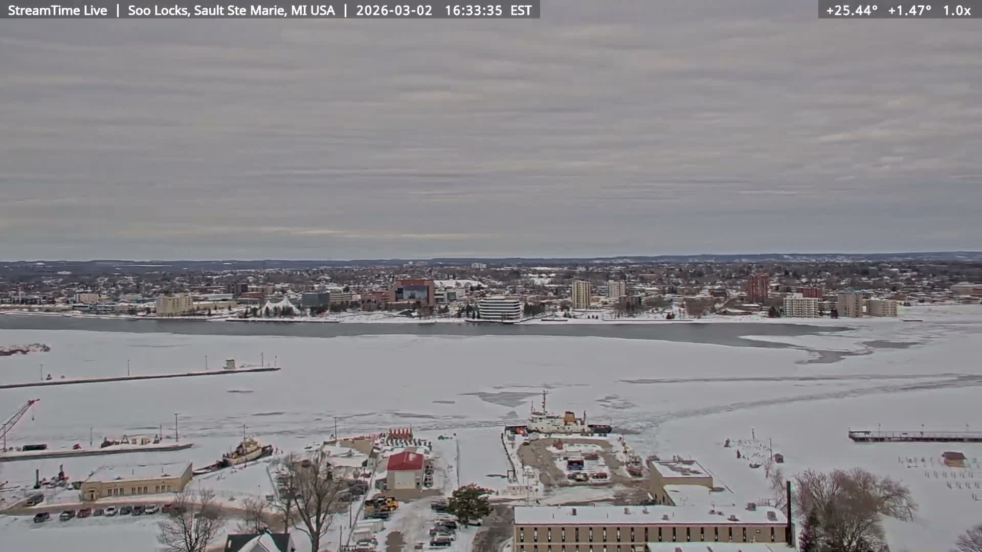USA - Canada Border, Sault Ste. Marie USA / Sault Ste. Marie Canada Cities & St. Marys River Panoramic Live Cam - Sault Ste. Marie, Chippewa, Michigan, USA