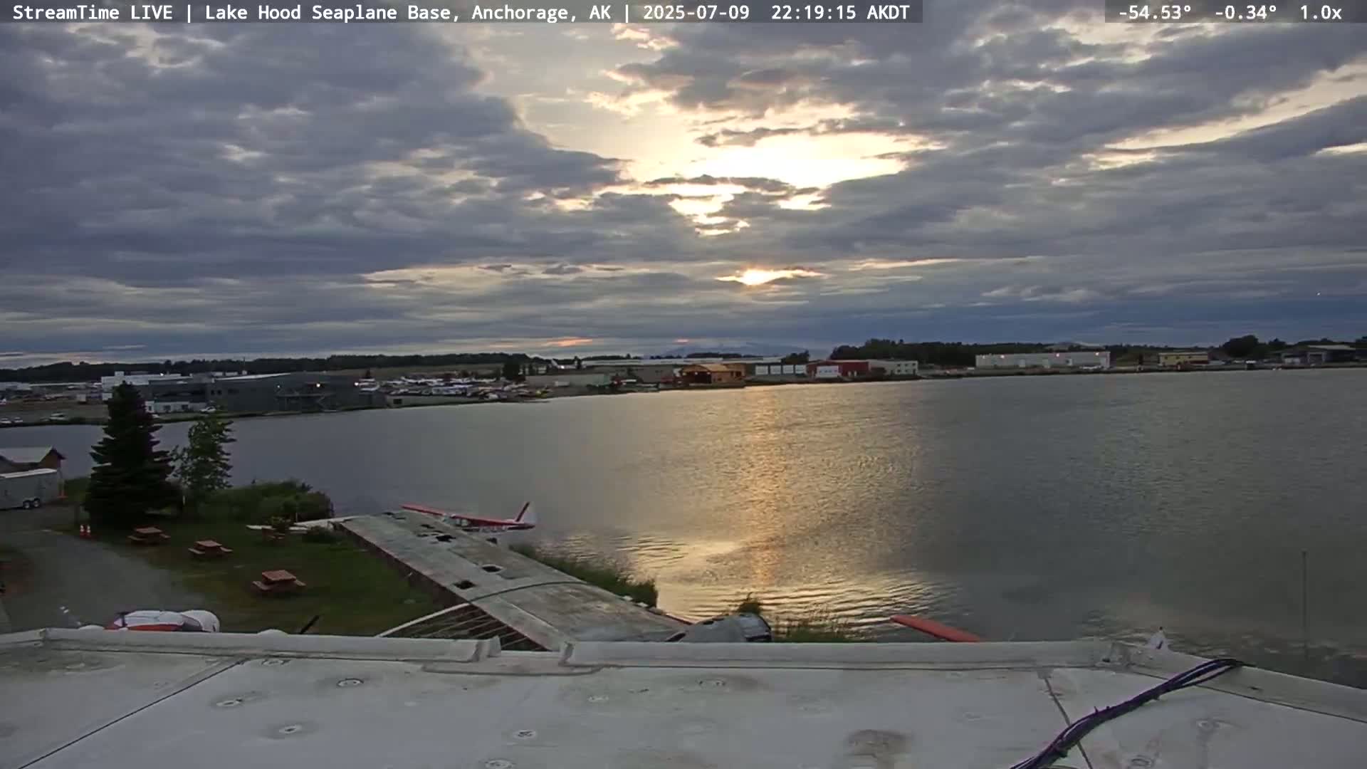 Anchorage, Lake Hood Seaplane Base / Ted Stevens International Airport Live Cam ANC / PANC - Turnagain, Anchorage, Alaska, USA