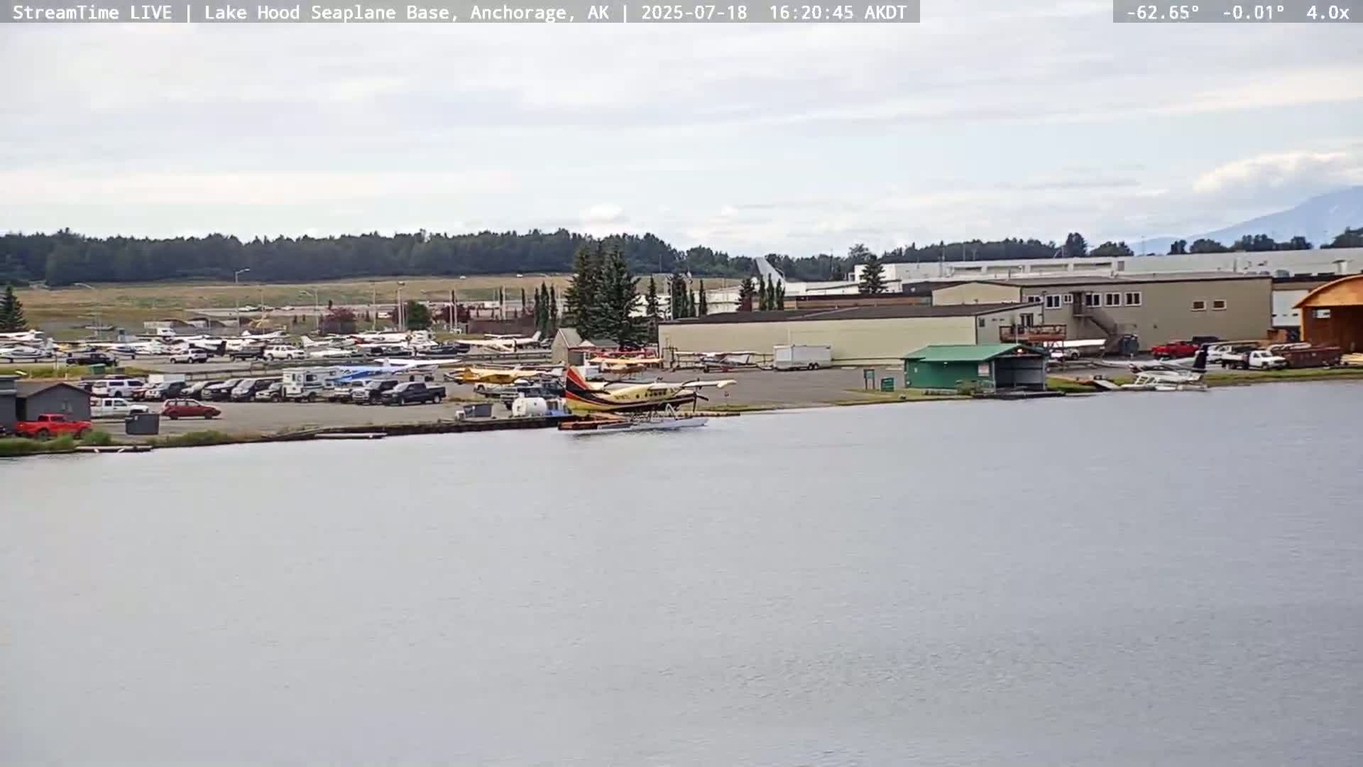 Anchorage, Lake Hood Seaplane Base / Ted Stevens International Airport Live Cam ANC / PANC - Turnagain, Anchorage, Alaska, USA