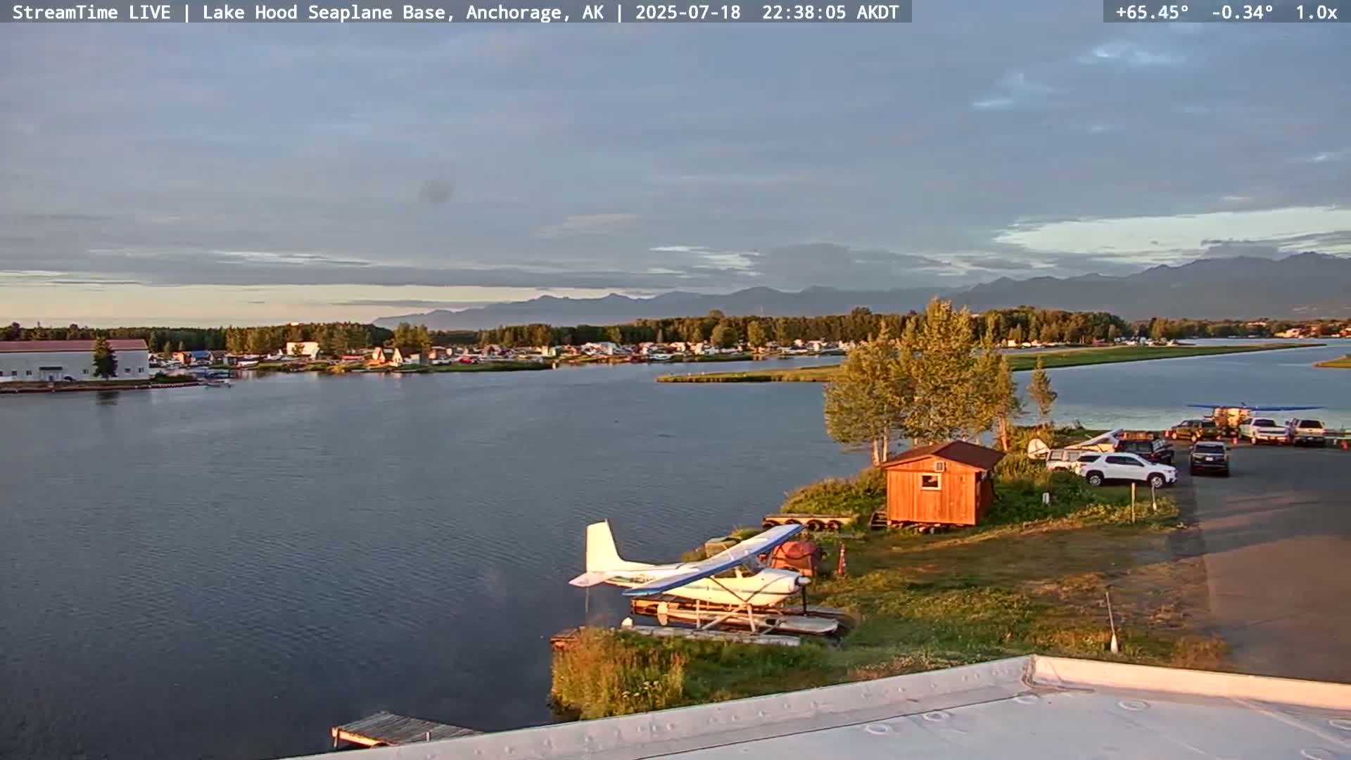 Anchorage, Lake Hood Seaplane Base / Ted Stevens International Airport Live Cam ANC / PANC - Turnagain, Anchorage, Alaska, USA