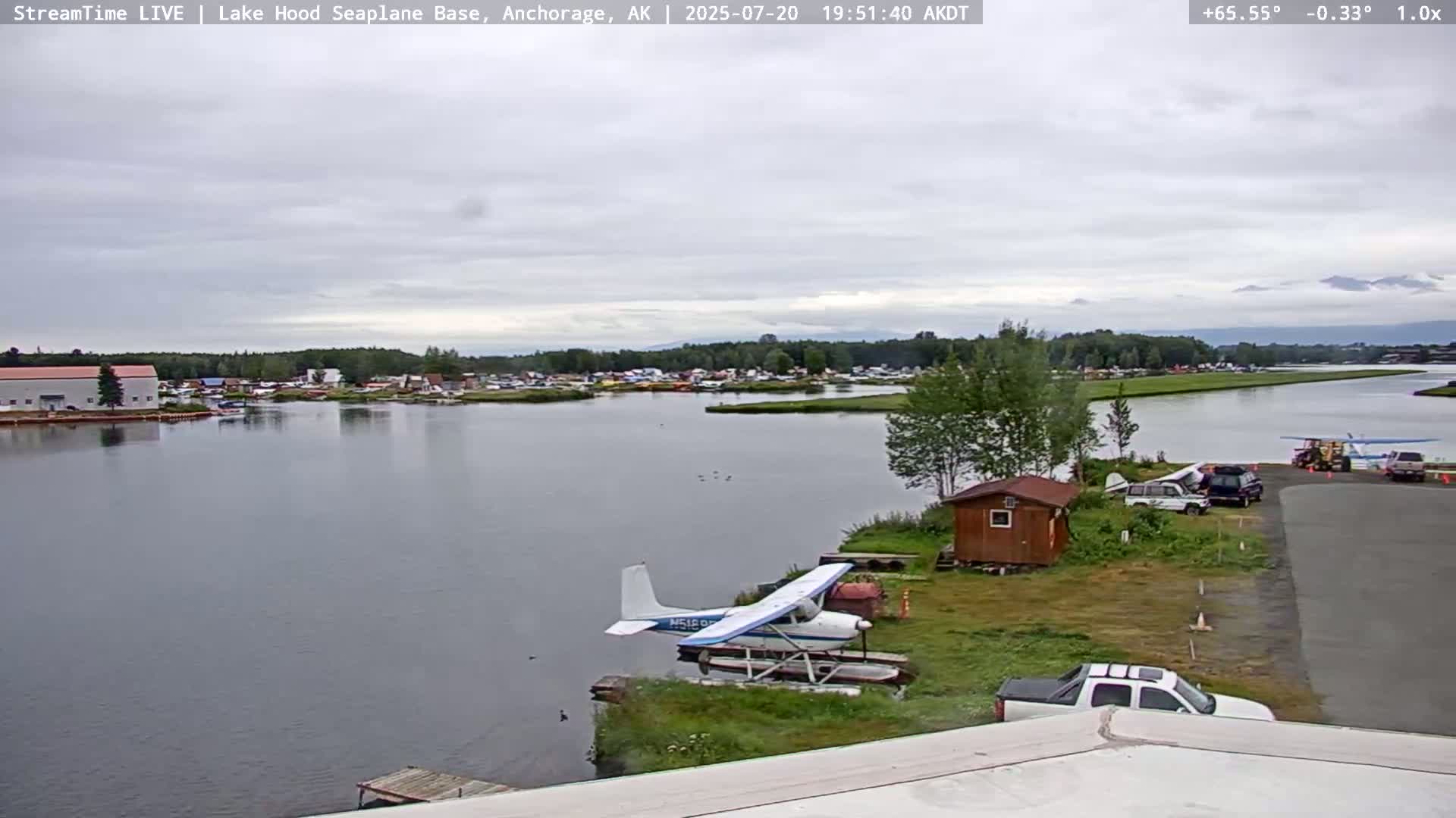 Anchorage, Lake Hood Seaplane Base / Ted Stevens International Airport Live Cam ANC / PANC - Turnagain, Anchorage, Alaska, USA