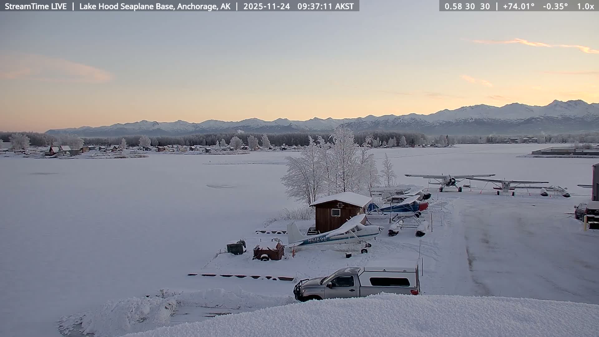 Anchorage, Lake Hood Seaplane Base / Ted Stevens International Airport Live Cam ANC / PANC - Turnagain, Anchorage, Alaska, USA
