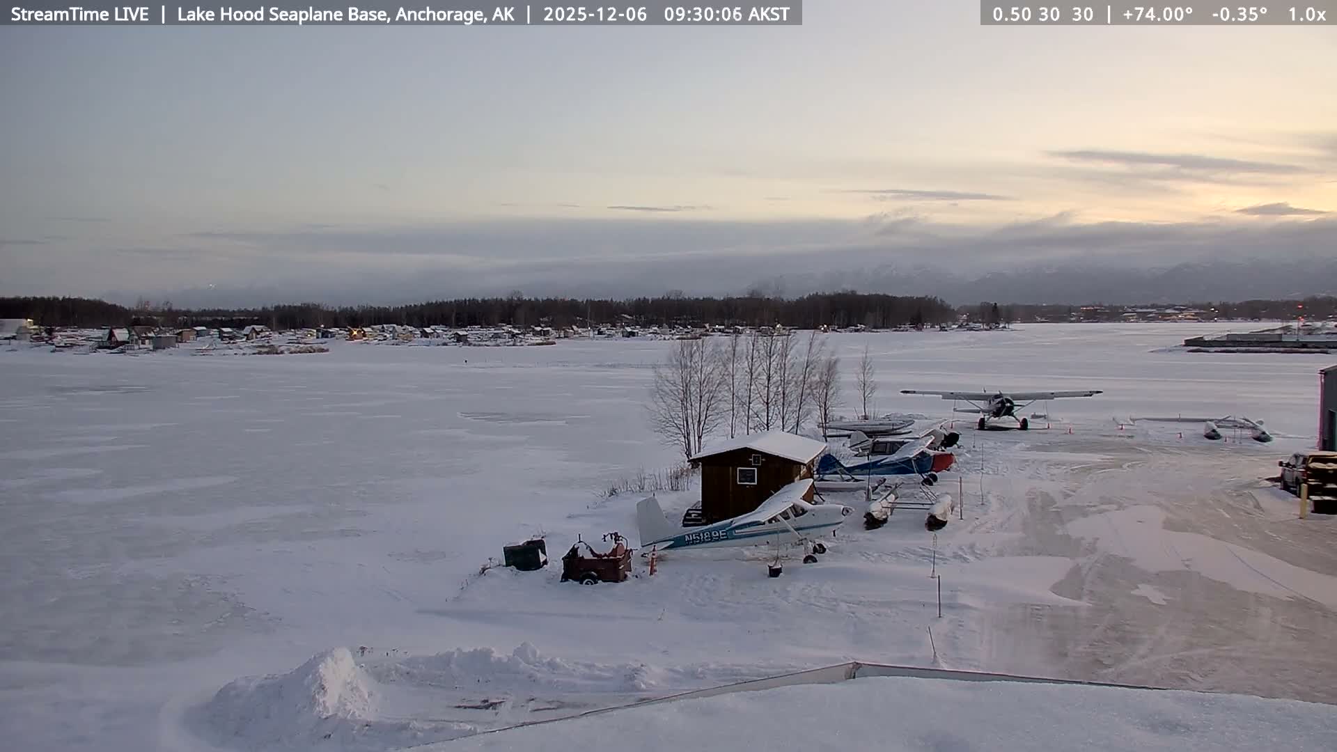 Anchorage, Lake Hood Seaplane Base / Ted Stevens International Airport Live Cam ANC / PANC - Turnagain, Anchorage, Alaska, USA