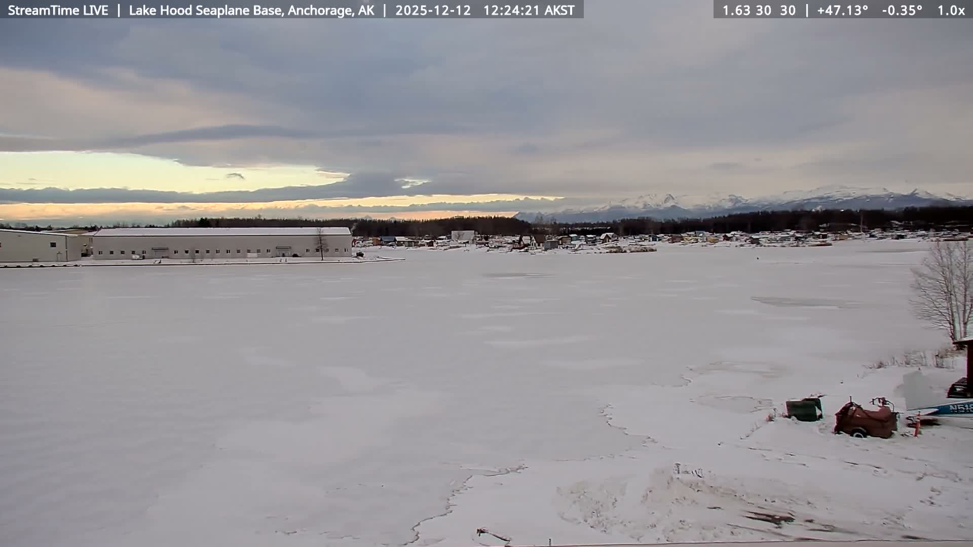 Anchorage, Lake Hood Seaplane Base / Ted Stevens International Airport Live Cam ANC / PANC - Turnagain, Anchorage, Alaska, USA