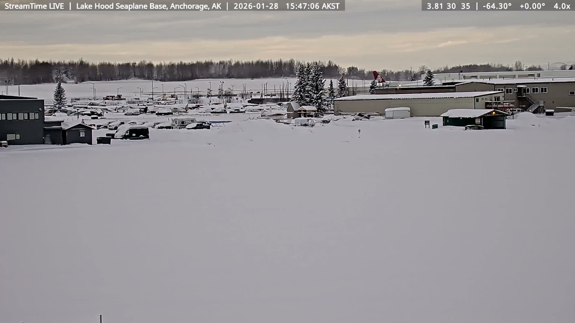 Anchorage, Lake Hood Seaplane Base / Ted Stevens International Airport Live Cam ANC / PANC - Turnagain, Anchorage, Alaska, USA