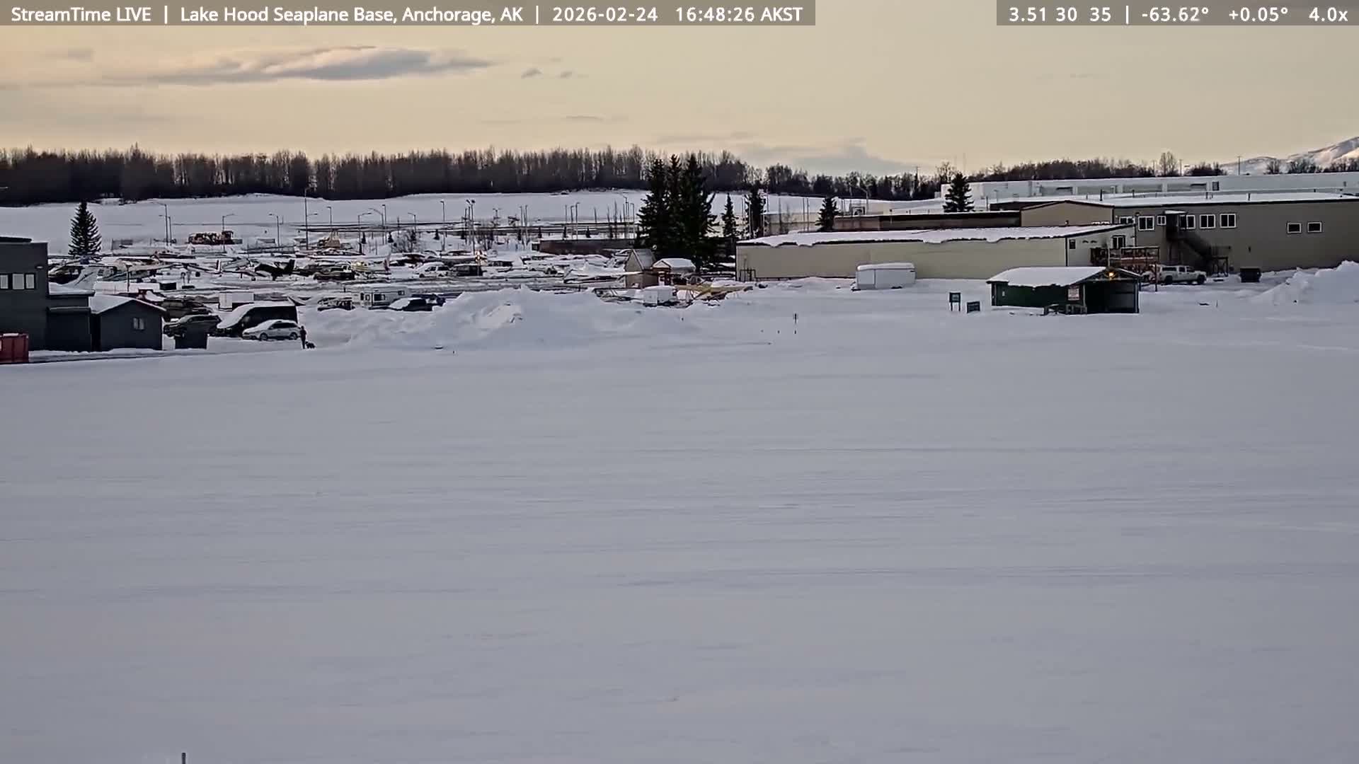 Anchorage, Lake Hood Seaplane Base / Ted Stevens International Airport Live Cam ANC / PANC - Turnagain, Anchorage, Alaska, USA