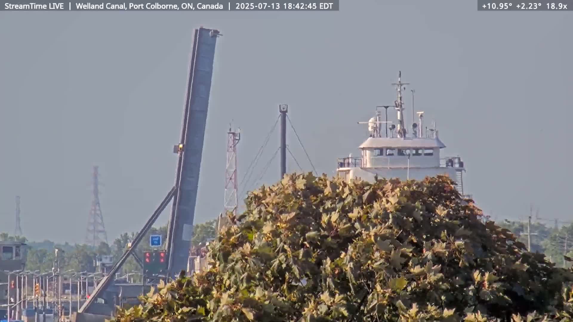 Port Colborne City, Welland Canal & Bridge 21 Live Cam - Port Colborne, Niagara, Ontario, Canada