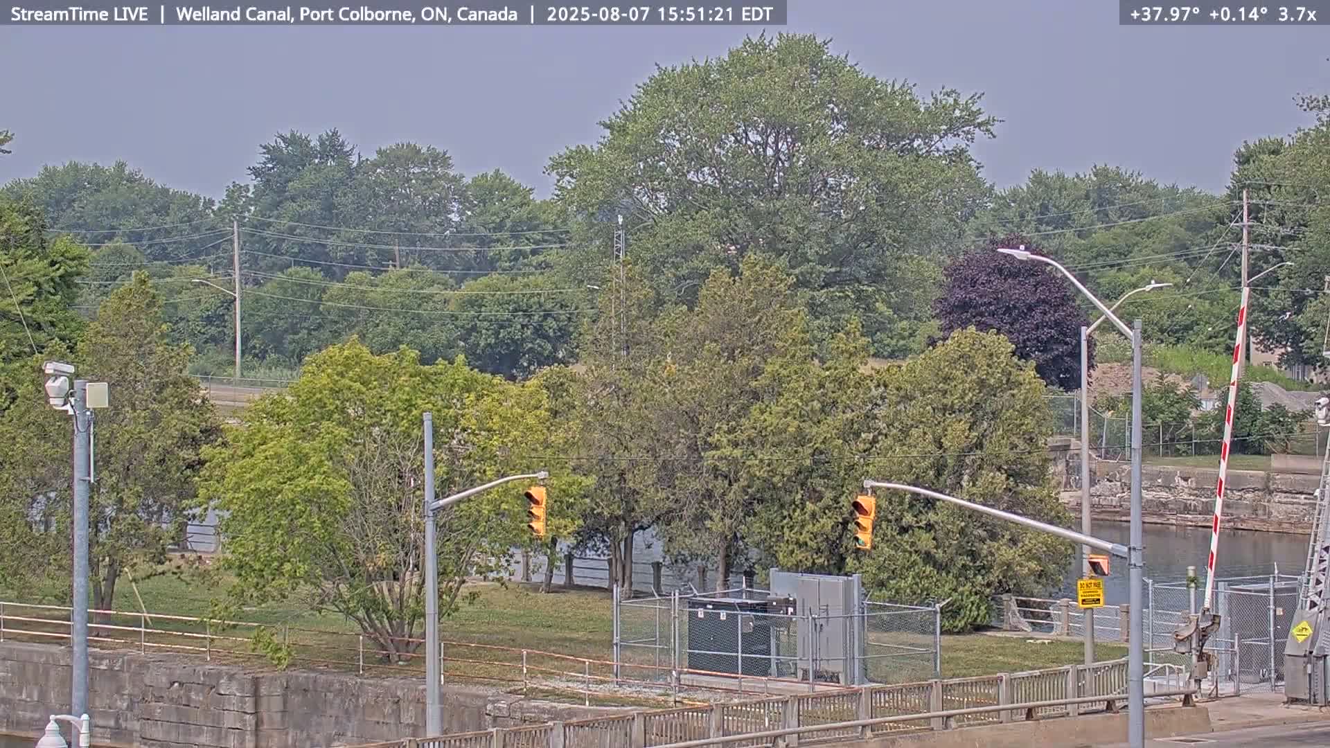 Port Colborne City, Welland Canal & Bridge 21 Live Cam - Port Colborne, Niagara, Ontario, Canada