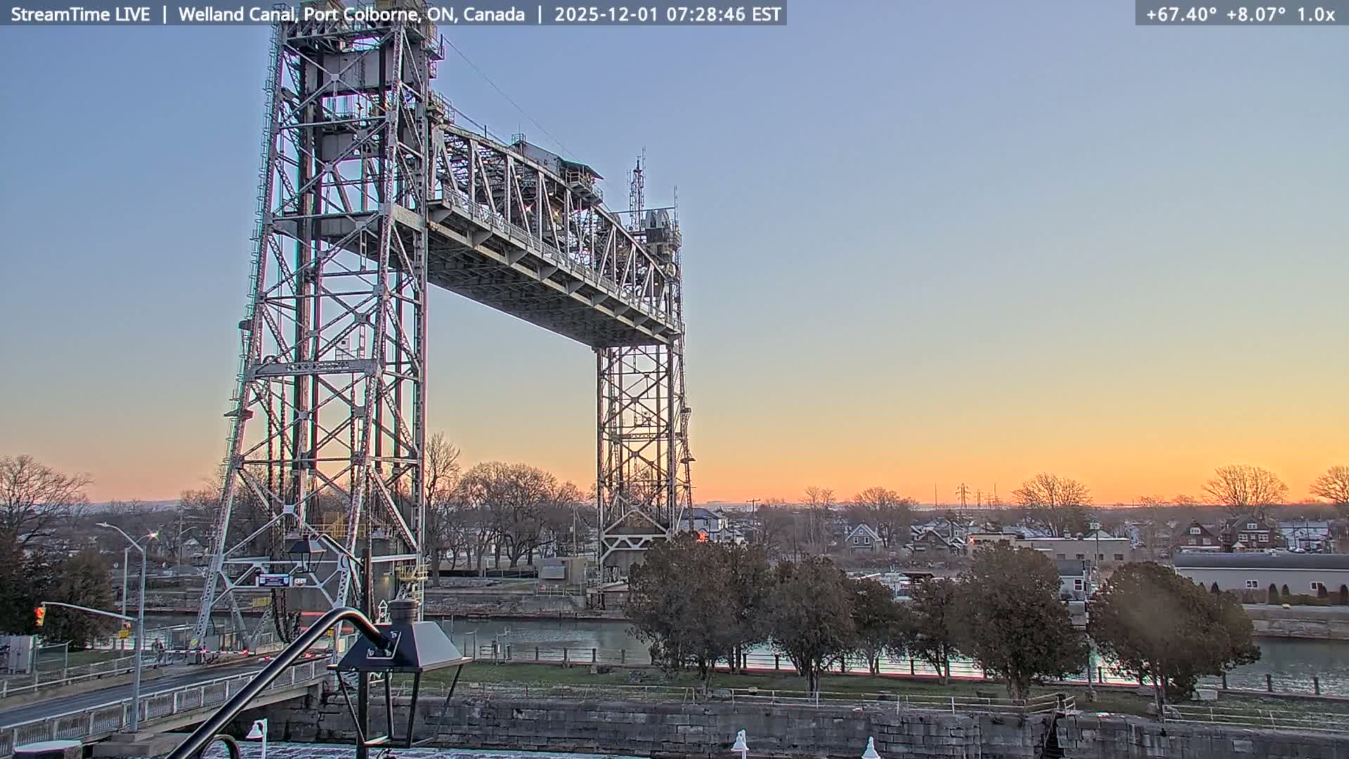 Port Colborne City, Welland Canal & Bridge 21 Live Cam - Port Colborne, Niagara, Ontario, Canada