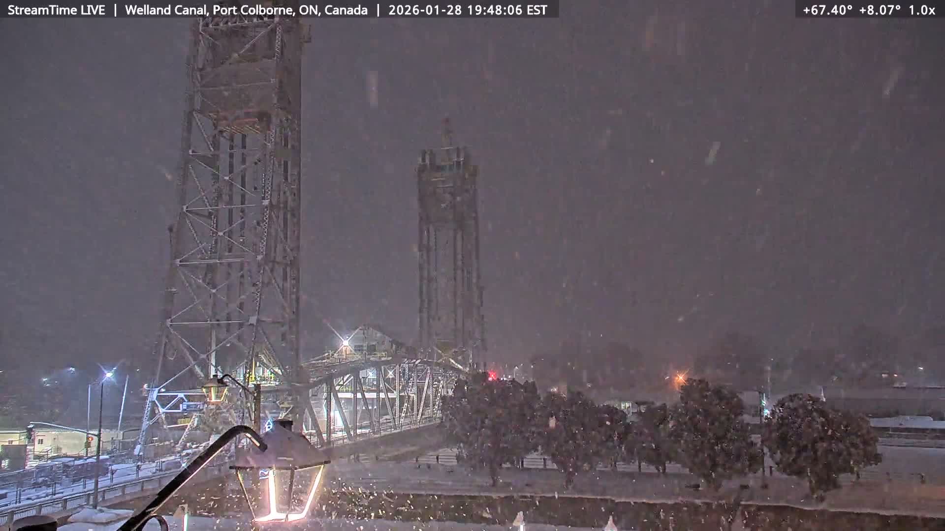 Port Colborne City, Welland Canal & Bridge 21 Live Cam - Port Colborne, Niagara, Ontario, Canada
