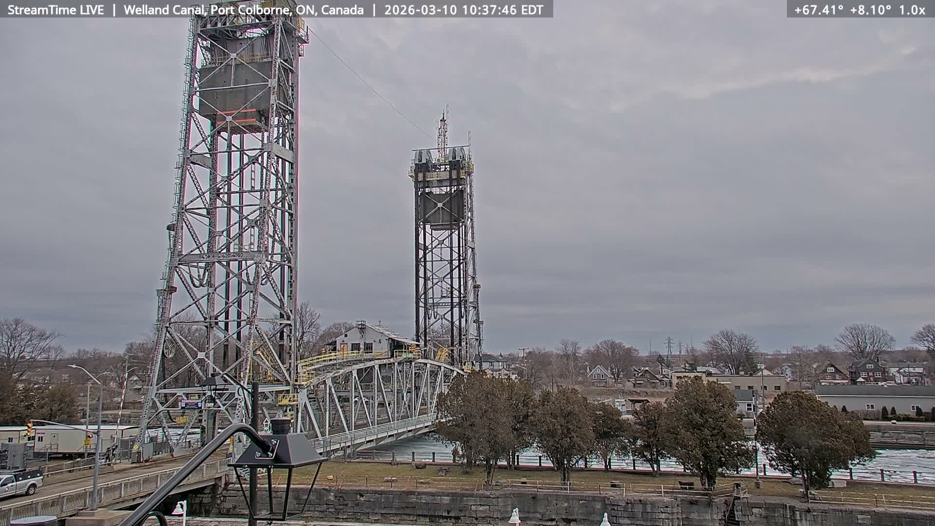 Port Colborne City, Welland Canal & Bridge 21 Live Cam - Port Colborne, Niagara, Ontario, Canada