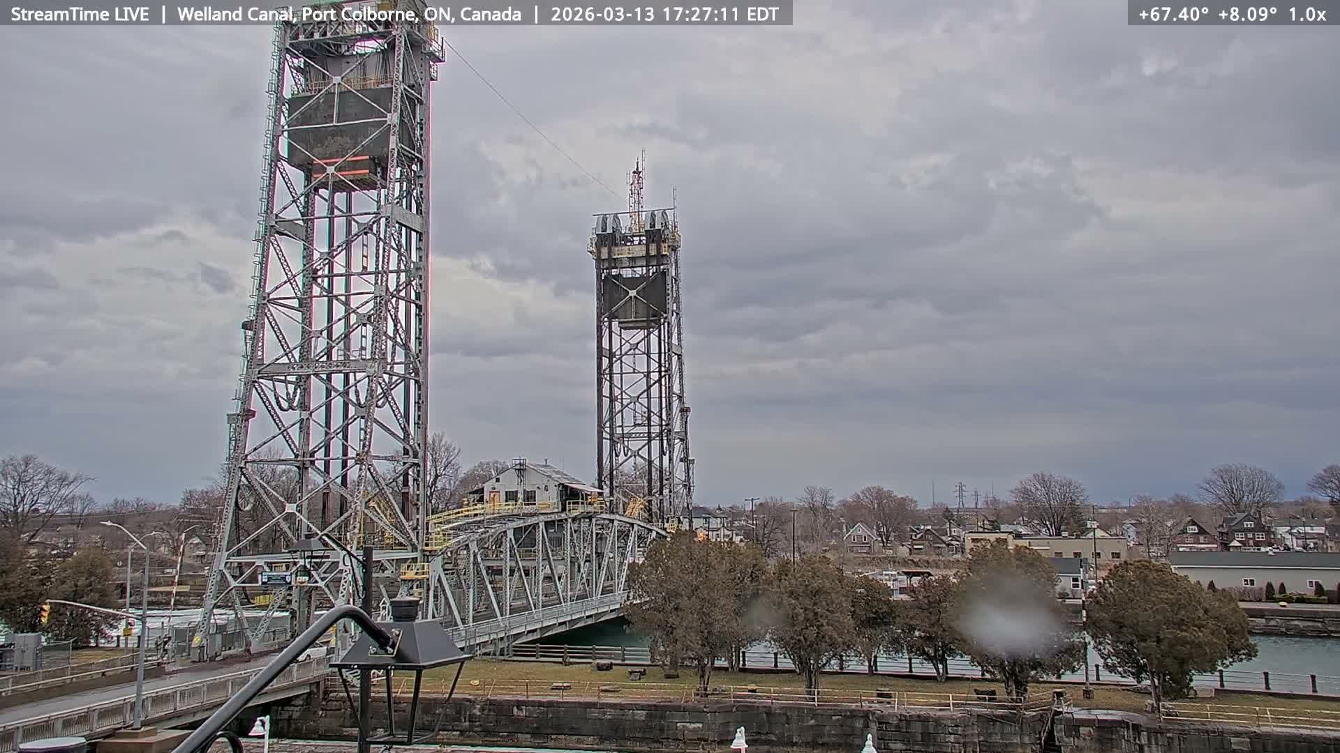 Port Colborne City, Welland Canal & Bridge 21 Live Cam - Port Colborne, Niagara, Ontario, Canada