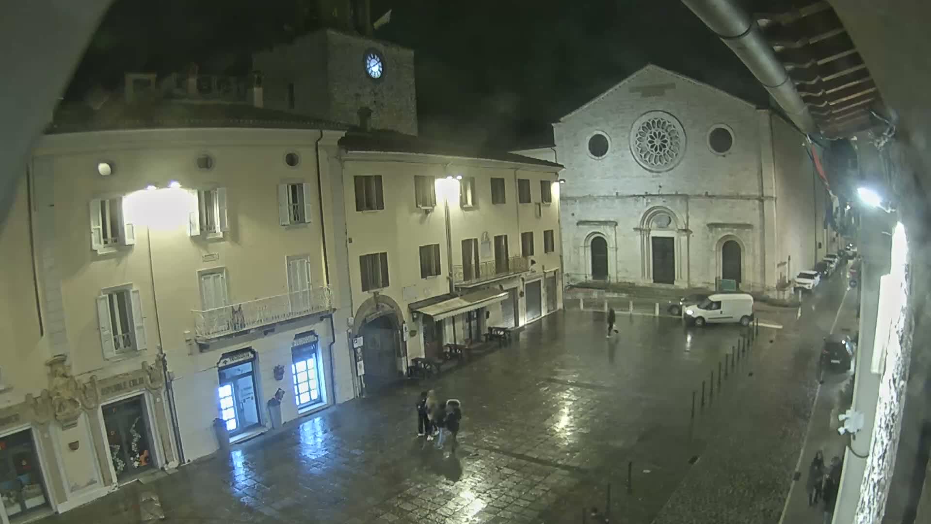 Gualdo Tadino Piazza Martiri della Libertà Square Live Cam - Perugia, Umbria, Italy