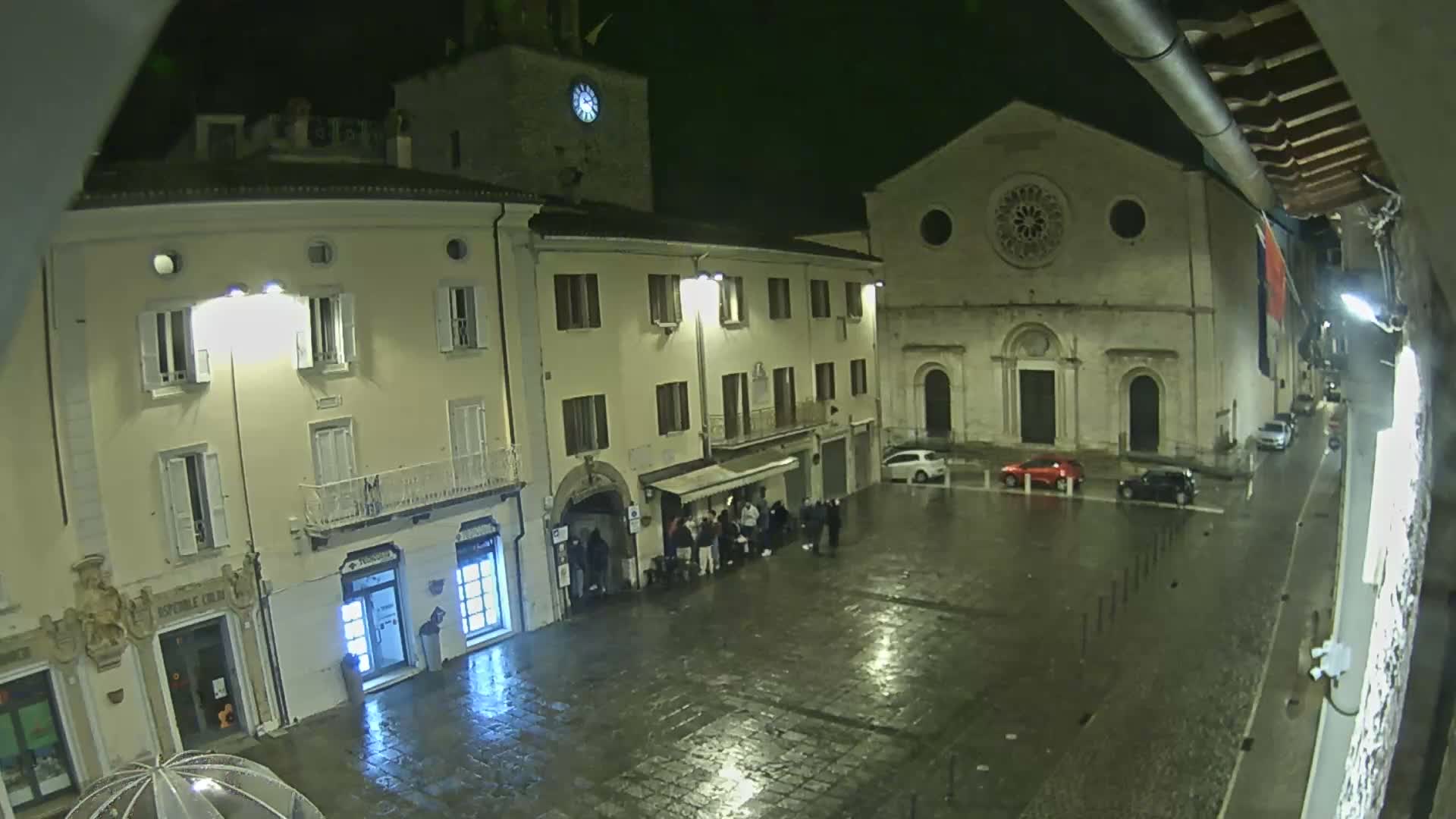 Gualdo Tadino Piazza Martiri della Libertà Square Live Cam - Perugia, Umbria, Italy