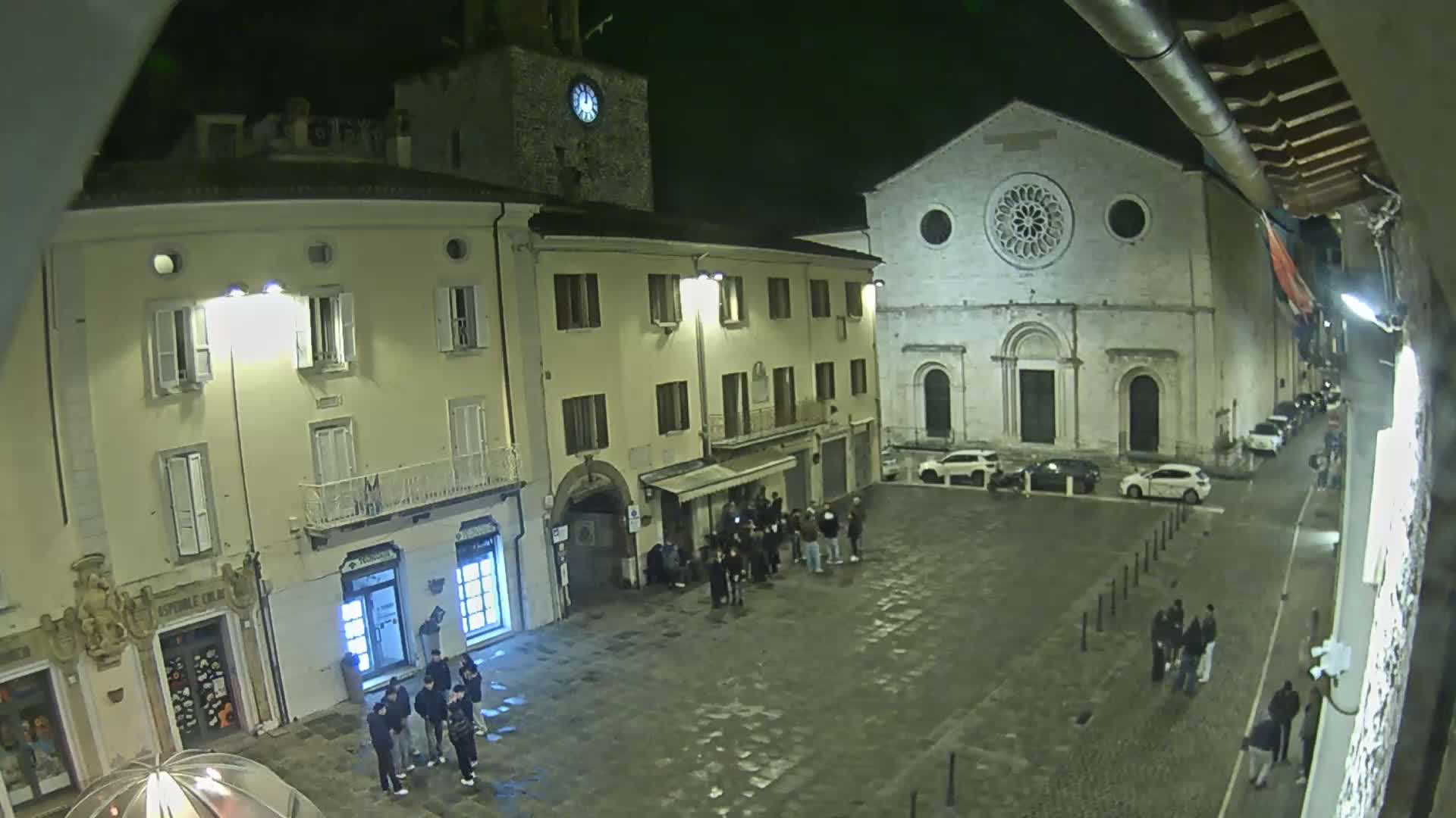 Gualdo Tadino Piazza Martiri della Libertà Square Live Cam - Perugia, Umbria, Italy