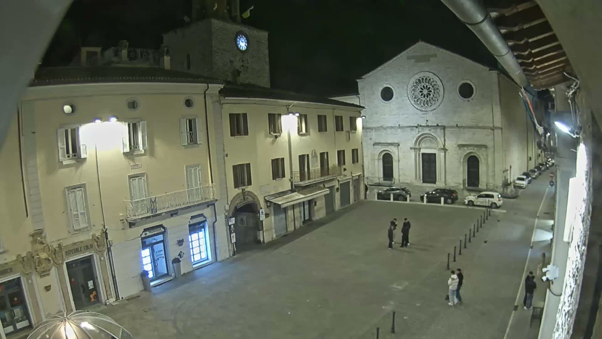 Gualdo Tadino Piazza Martiri della Libertà Square Live Cam - Perugia, Umbria, Italy