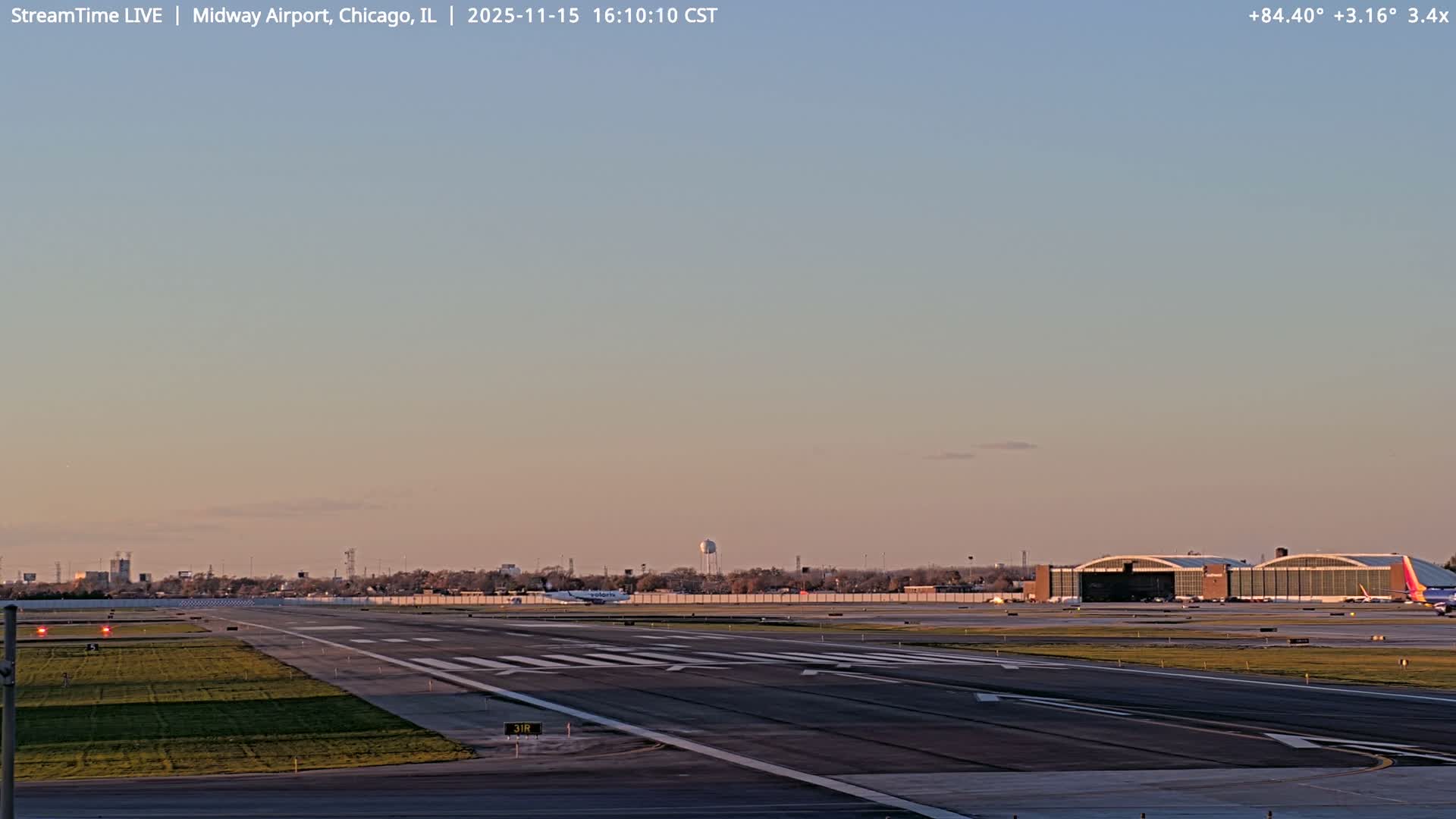 Chicago Midway International Airport Live Cam MDW / KMDW - Garfield Ridge, Chicago, Cook, Illinois, USA