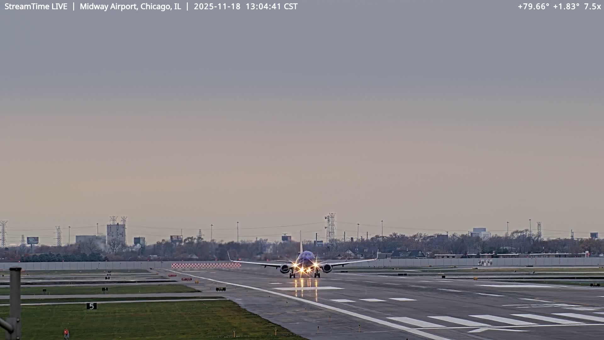 Chicago Midway International Airport Live Cam MDW / KMDW - Garfield Ridge, Chicago, Cook, Illinois, USA