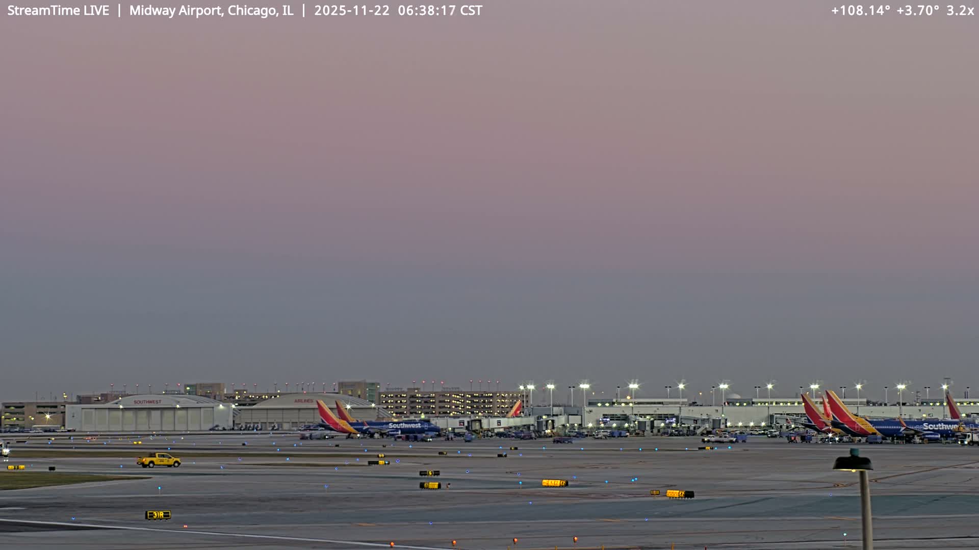 Chicago Midway International Airport Live Cam MDW / KMDW - Garfield Ridge, Chicago, Cook, Illinois, USA