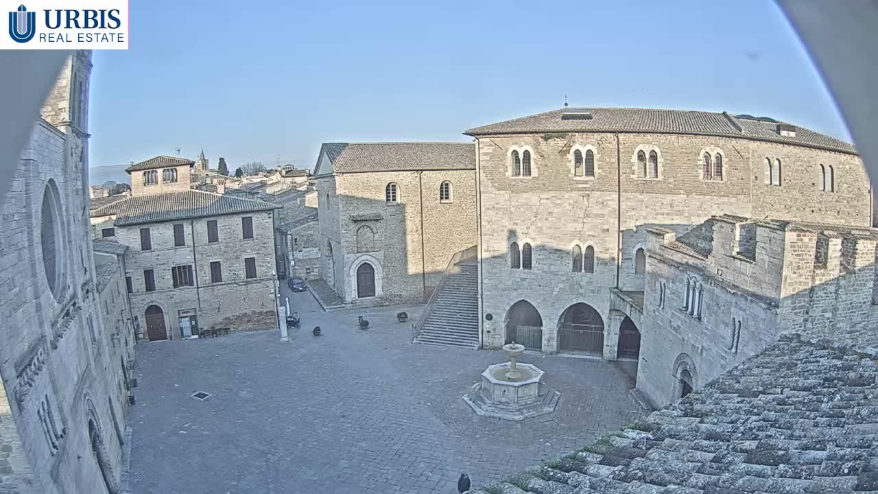 Bevagna Piazza Silvestri Square Live Cam - Perugia, Umbria, Italy