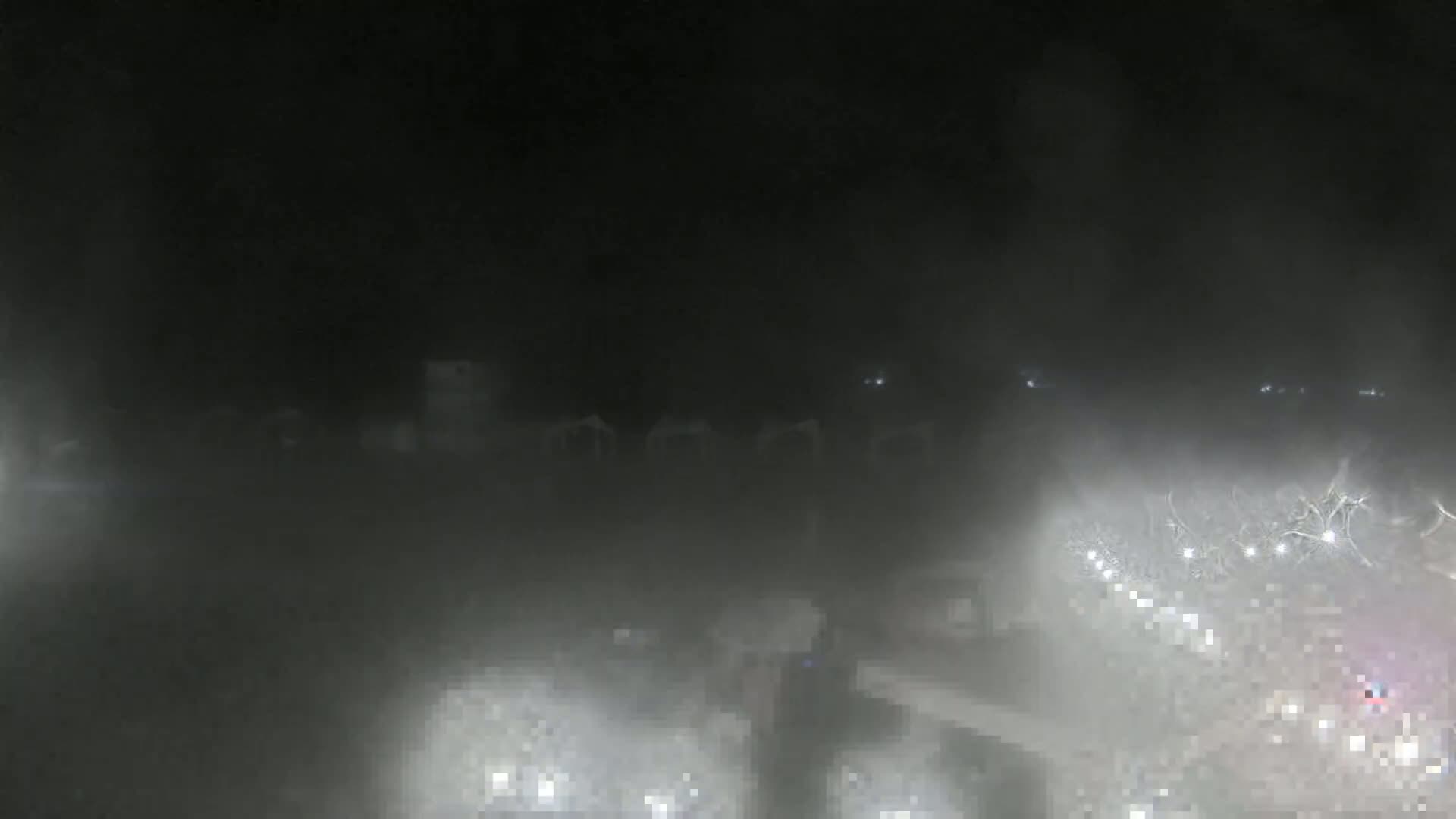 Ashdod, Yud-Alef Beach Live Cam - Ashkelon, Southern, Israel