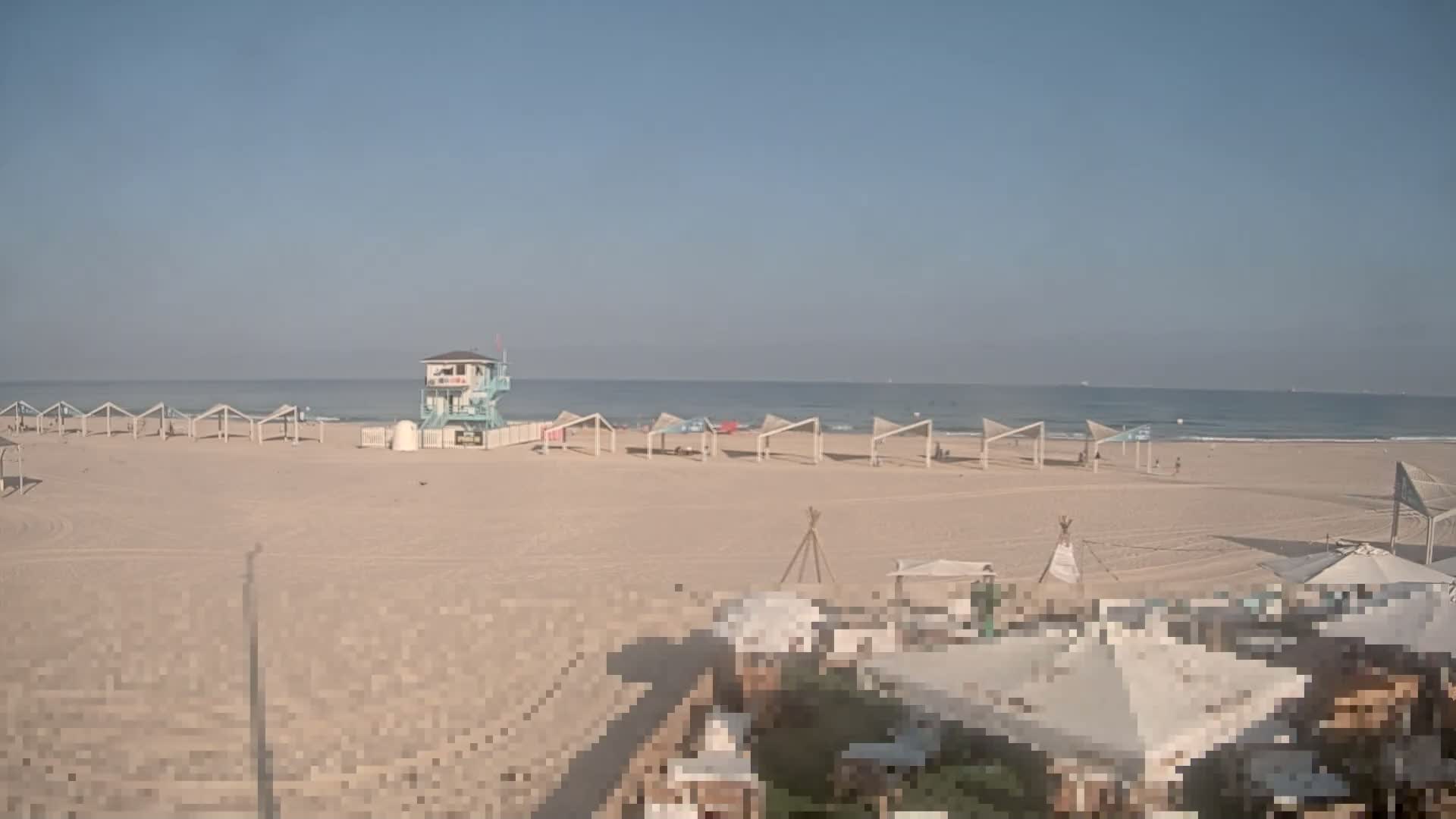 Ashdod, Yud-Alef Beach Live Cam - Ashkelon, Southern, Israel