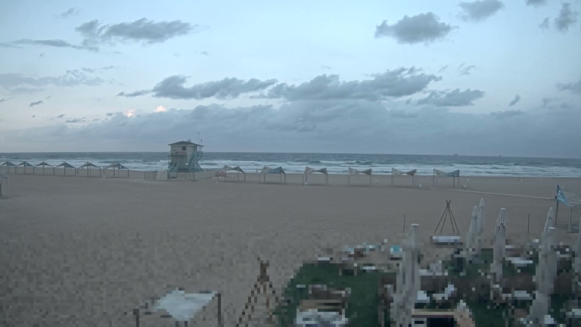 Ashdod, Yud-Alef Beach Live Cam - Ashkelon, Southern, Israel