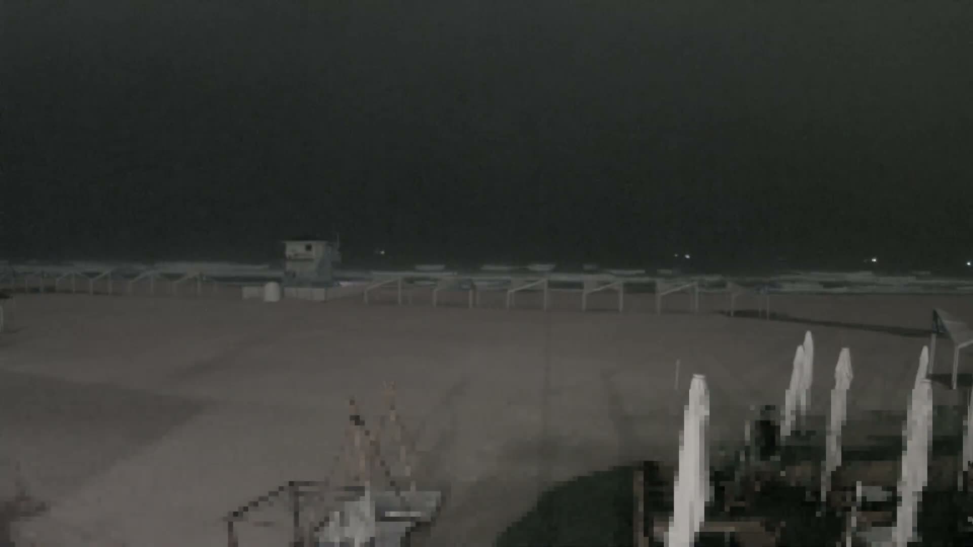 Ashdod, Yud-Alef Beach Live Cam - Ashkelon, Southern, Israel