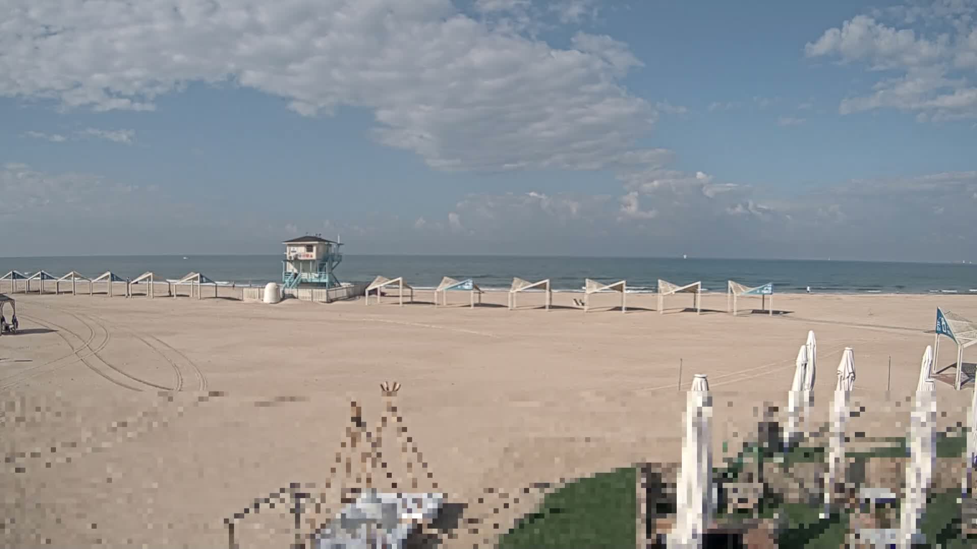 Ashdod, Yud-Alef Beach Live Cam - Ashkelon, Southern, Israel