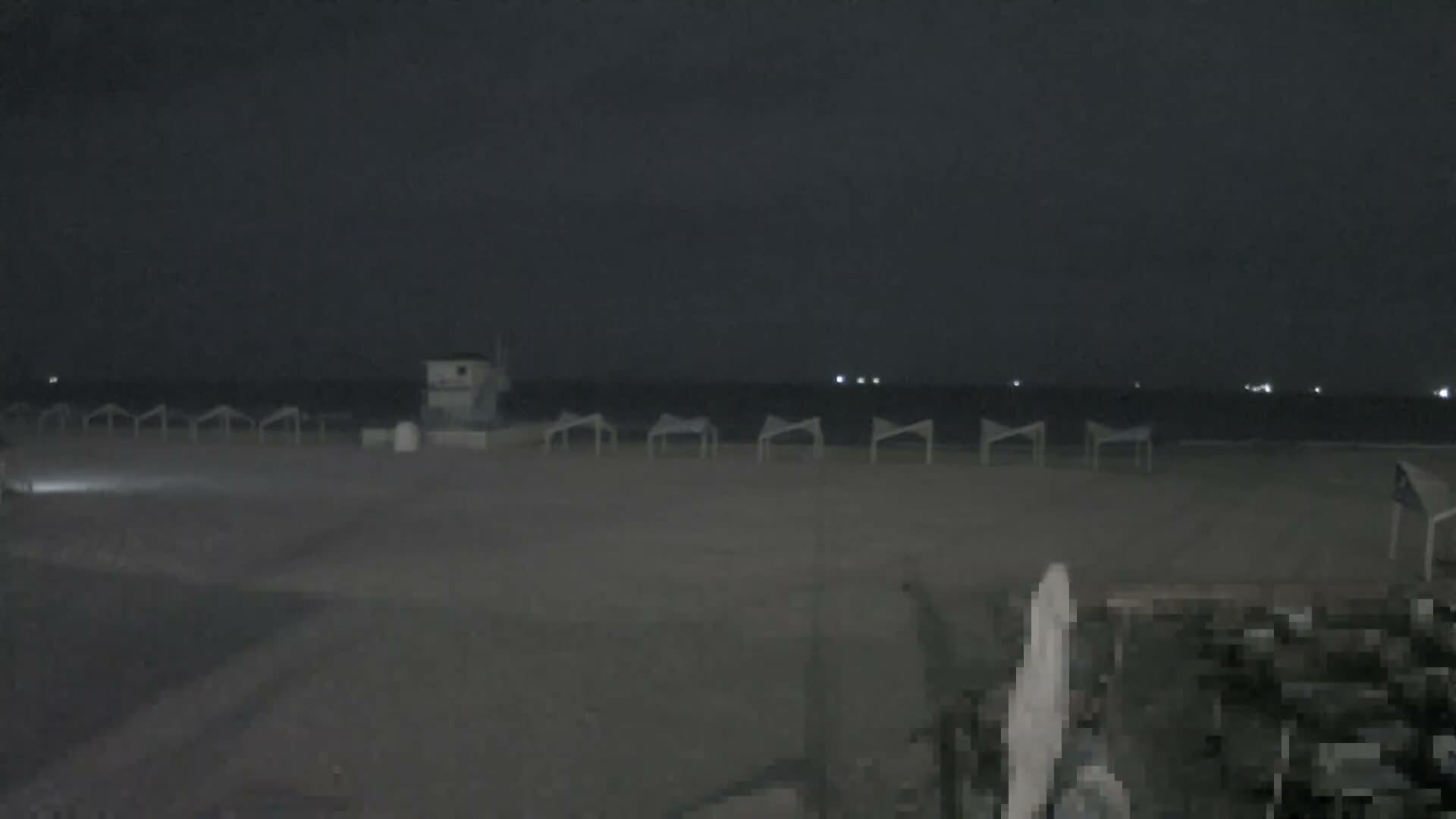 Ashdod, Yud-Alef Beach Live Cam - Ashkelon, Southern, Israel