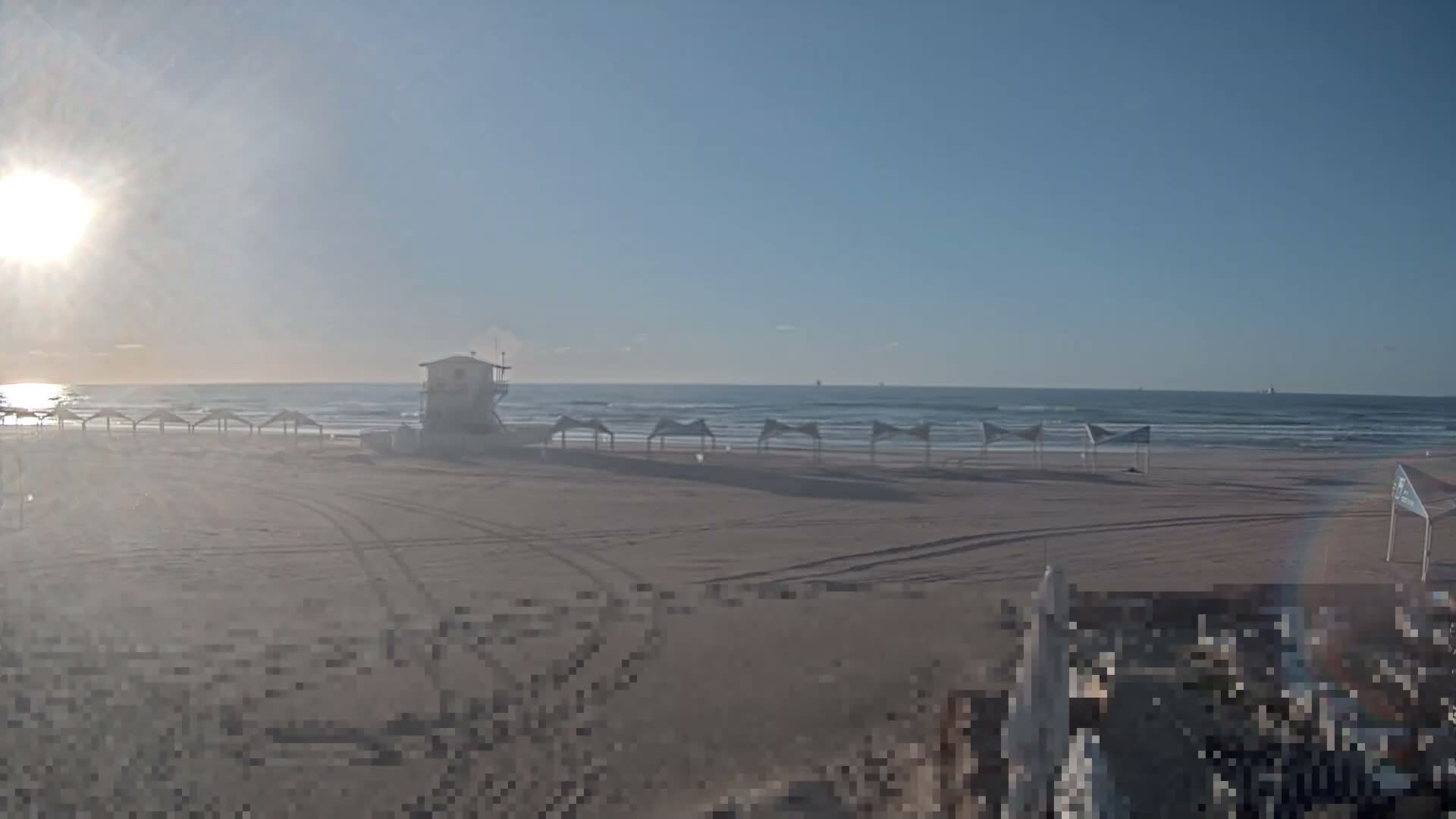 Ashdod, Yud-Alef Beach Live Cam - Ashkelon, Southern, Israel