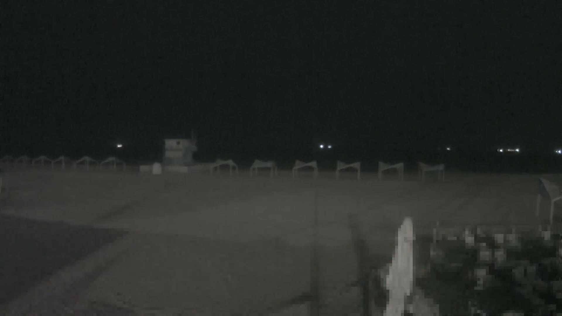 Ashdod, Yud-Alef Beach Live Cam - Ashkelon, Southern, Israel