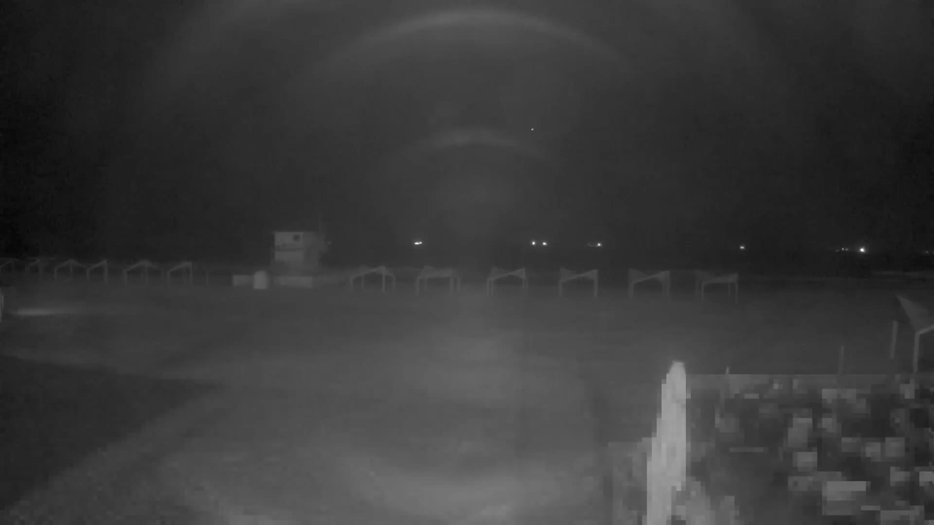 Ashdod, Yud-Alef Beach Live Cam - Ashkelon, Southern, Israel