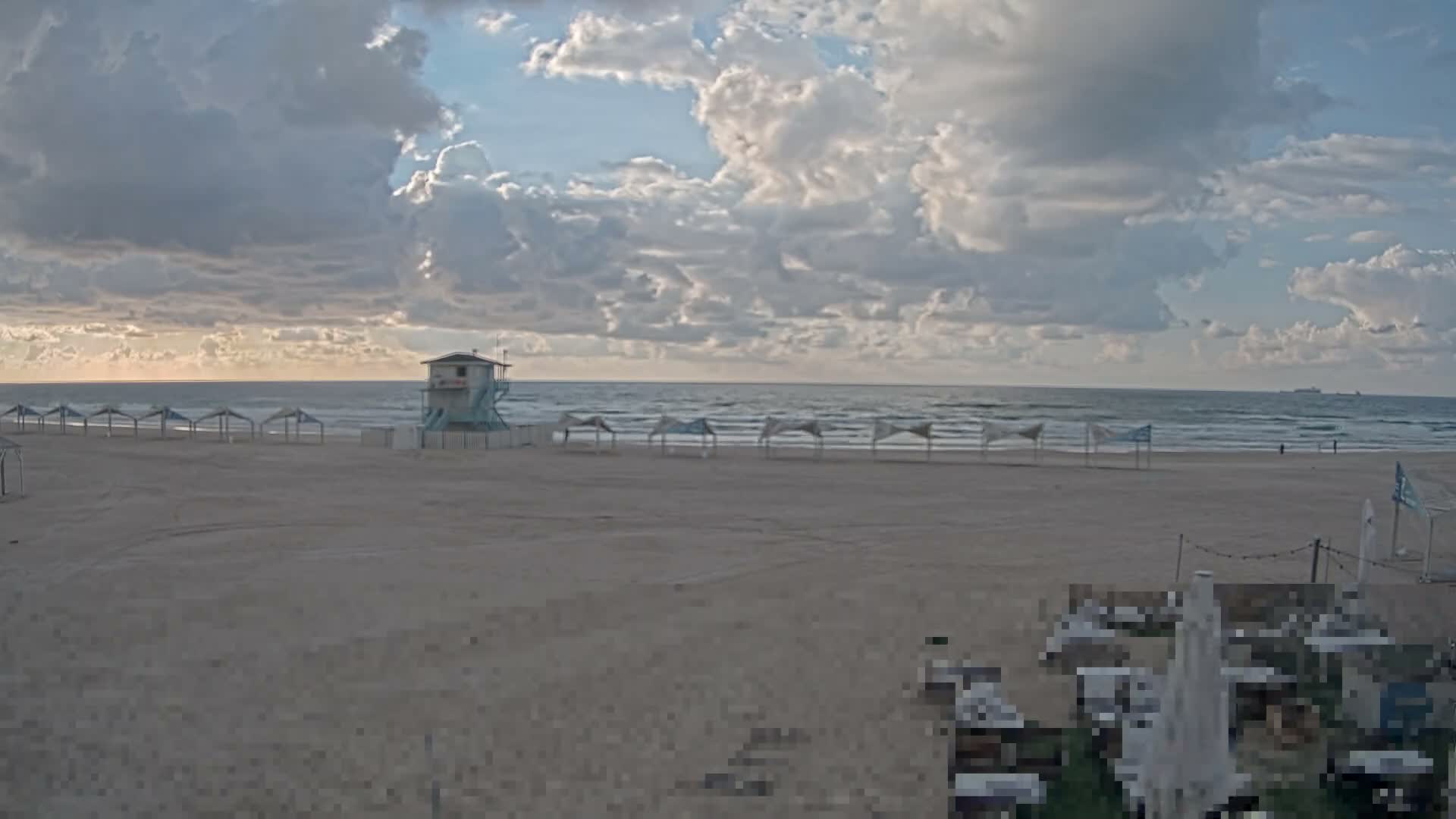 Ashdod, Yud-Alef Beach Live Cam - Ashkelon, Southern, Israel