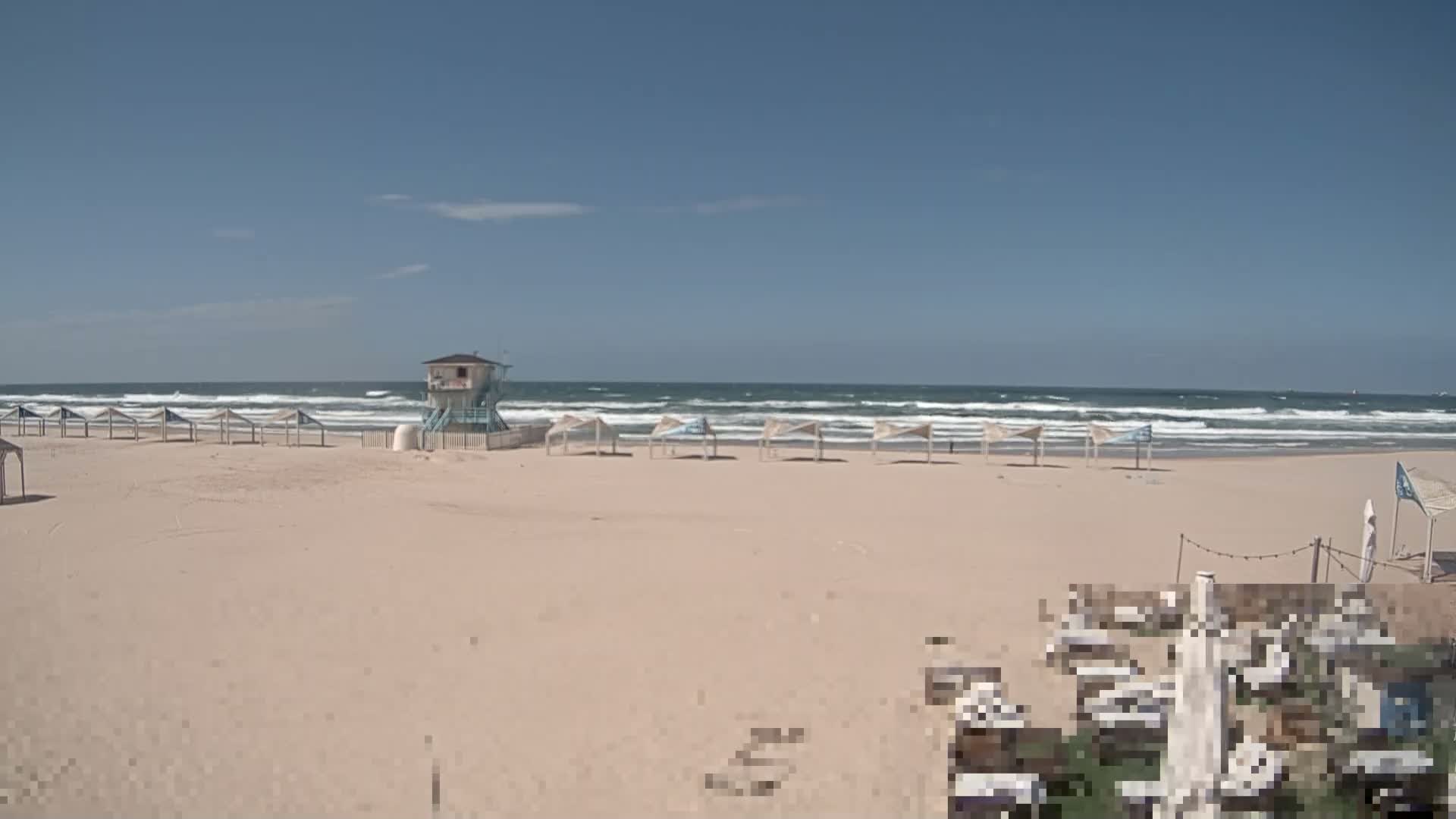 Ashdod, Yud-Alef Beach Live Cam - Ashkelon, Southern, Israel