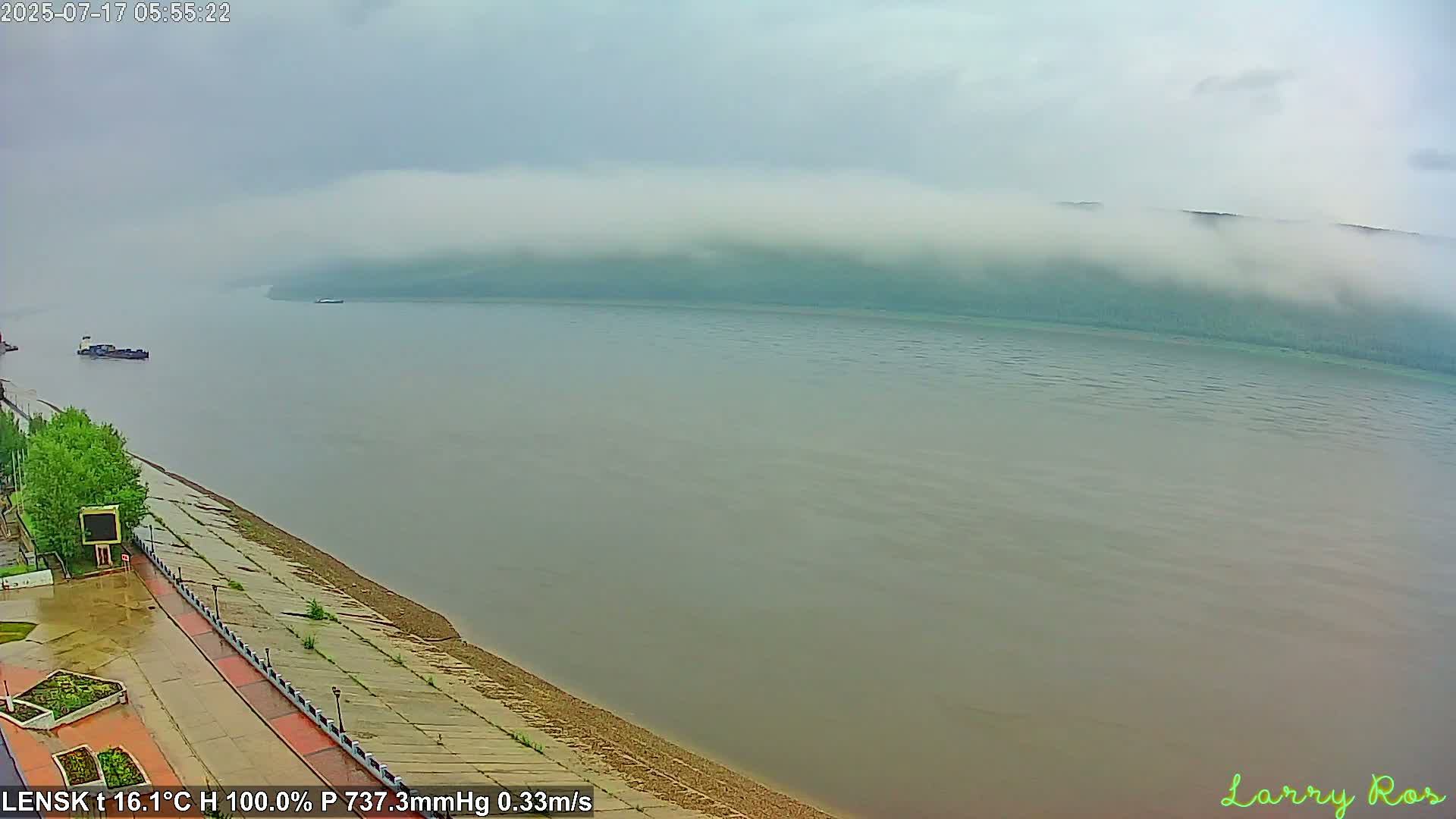 Lensk,  Lena River (Reka Lena) & River South Forest Live Cam - Lensk, Lensky, Sakha, Far Eastern (Dal'nevostochnyy), Russia