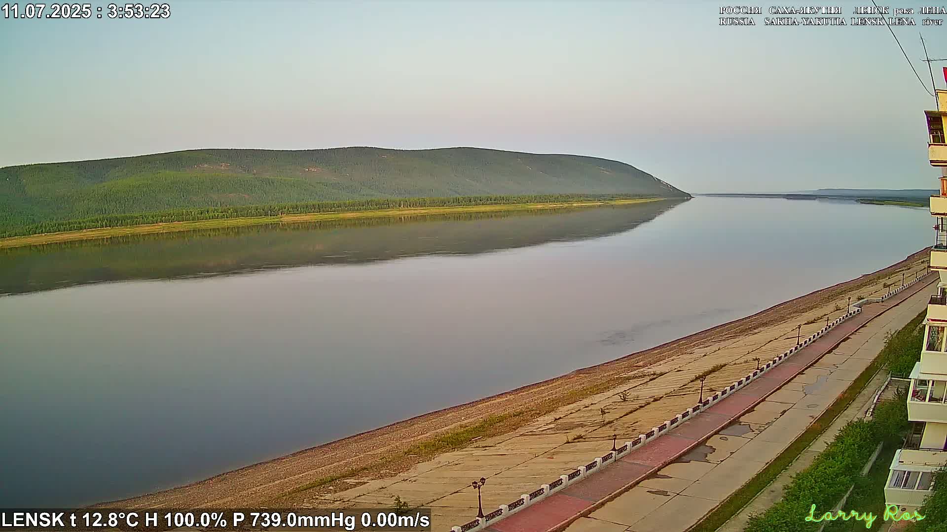Lensk,  Lena River (Reka Lena) towards South & River South Forest Live Cam - Lensk, Lensky, Sakha, Far Eastern (Dal'nevostochnyy), Russia