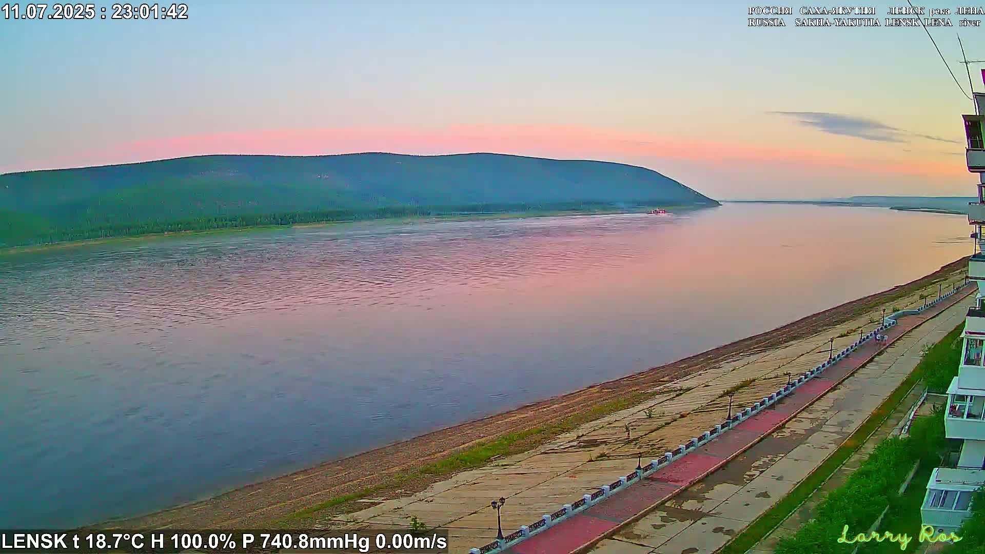 Lensk,  Lena River (Reka Lena) towards South & River South Forest Live Cam - Lensk, Lensky, Sakha, Far Eastern (Dal'nevostochnyy), Russia