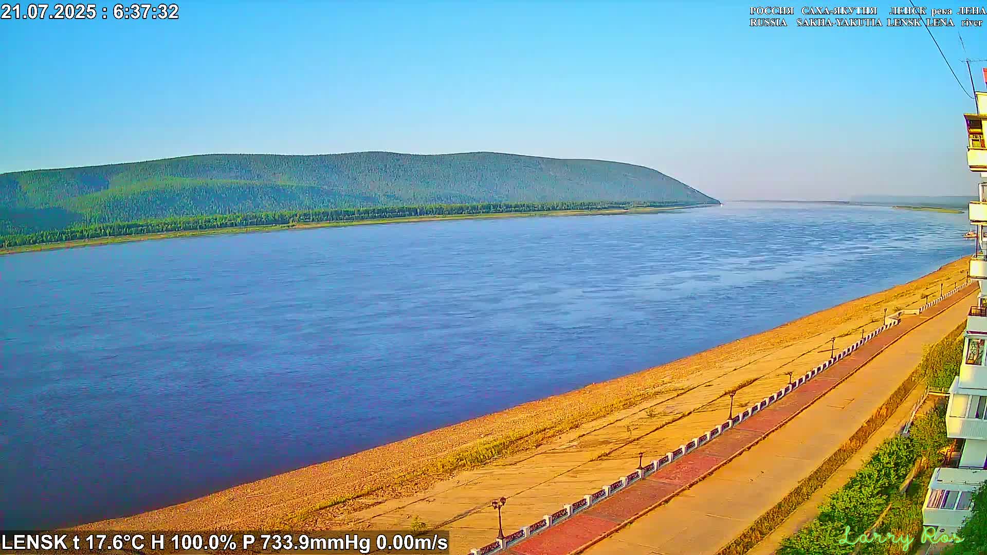 Lensk,  Lena River (Reka Lena) towards South & River South Forest Live Cam - Lensk, Lensky, Sakha, Far Eastern (Dal'nevostochnyy), Russia