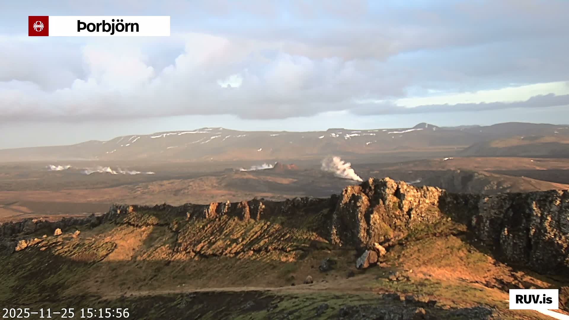 Thorbjörn Tuya Volcano ( Þorbjörn - Þorbjarnarfell ) Live Cam - Grindavik, Grindavikurbaer (Grindavíkurbær), Southern Peninsula (Suðurnes), Iceland
