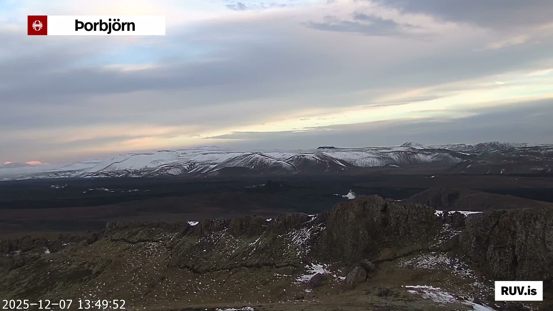 Thorbjörn Tuya Volcano ( Þorbjörn - Þorbjarnarfell ) Live Cam - Grindavik, Grindavikurbaer (Grindavíkurbær), Southern Peninsula (Suðurnes), Iceland