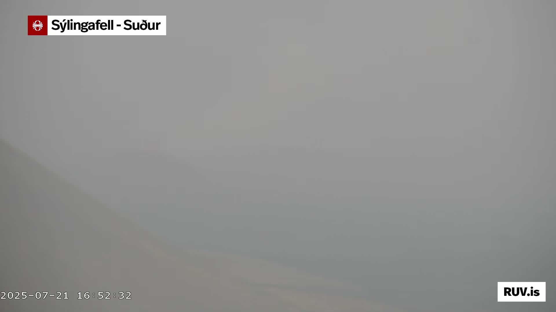 Sýlingarfell Tuya Volcano towards South & Grindavik City Silhouette PTZ Live Cam - Grindavik, Grindavikurbaer (Grindavíkurbær), Southern Peninsula (Suðurnes), Iceland