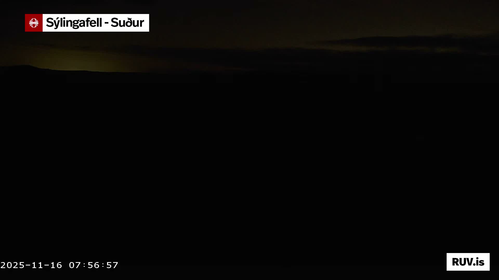 Sýlingarfell Tuya Volcano towards South & Grindavik City Silhouette PTZ Live Cam - Grindavik, Grindavikurbaer (Grindavíkurbær), Southern Peninsula (Suðurnes), Iceland