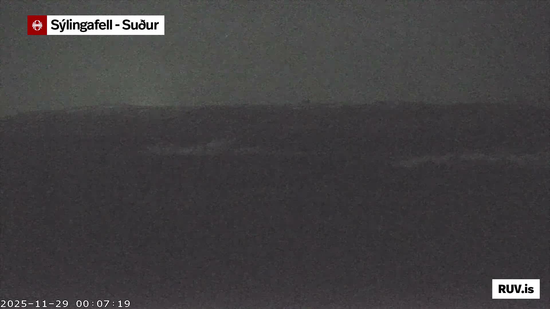 Sýlingarfell Tuya Volcano towards South & Grindavik City Silhouette PTZ Live Cam - Grindavik, Grindavikurbaer (Grindavíkurbær), Southern Peninsula (Suðurnes), Iceland