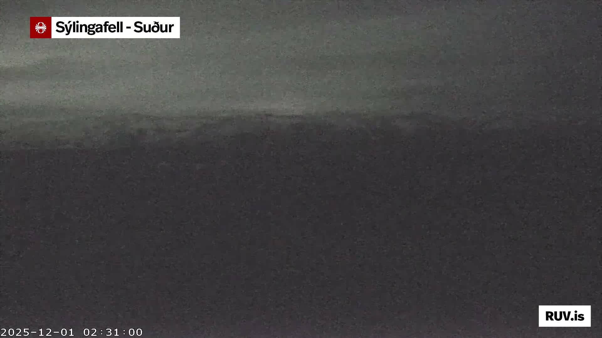 Sýlingarfell Tuya Volcano towards South & Grindavik City Silhouette PTZ Live Cam - Grindavik, Grindavikurbaer (Grindavíkurbær), Southern Peninsula (Suðurnes), Iceland